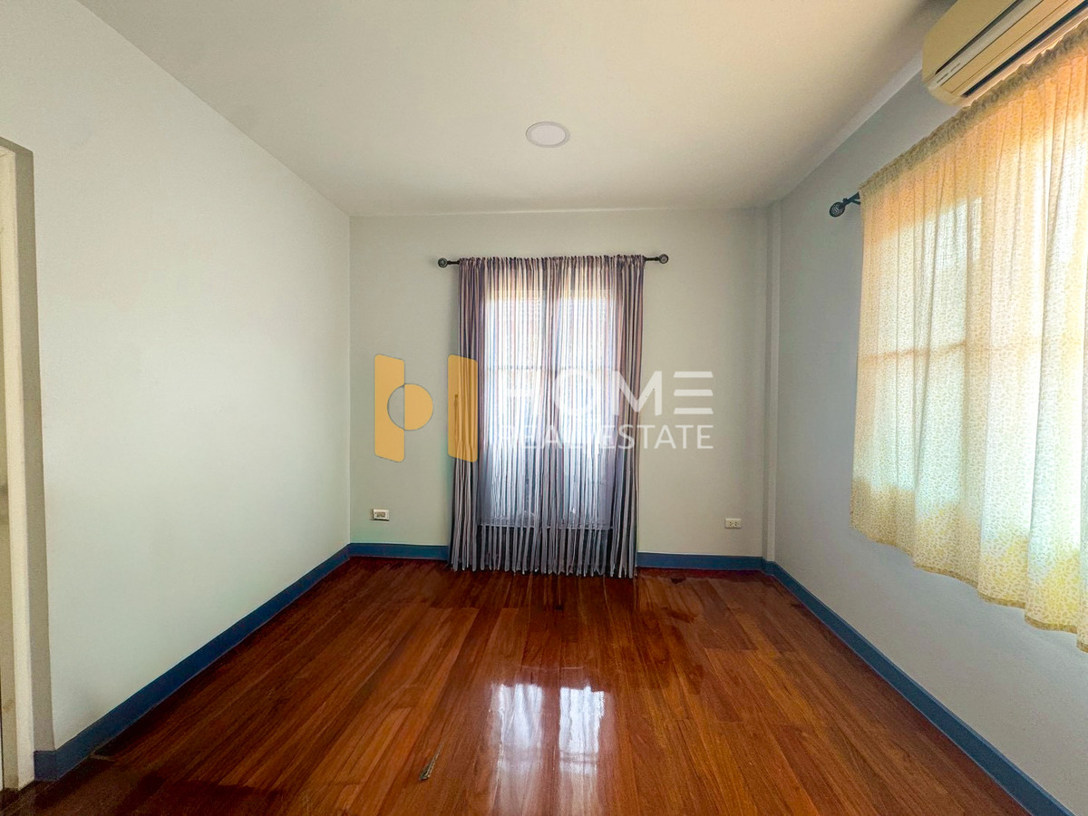 ขายบ้านพัฒนาการ ศรีนครินทร์ : บ้านนันทวัน สวนหลวง ร.9  / 4 ห้องนอน (ขาย), Nantawan Suanluang Rama 9 / 4 Bedrooms (FOR SALE) FONT049