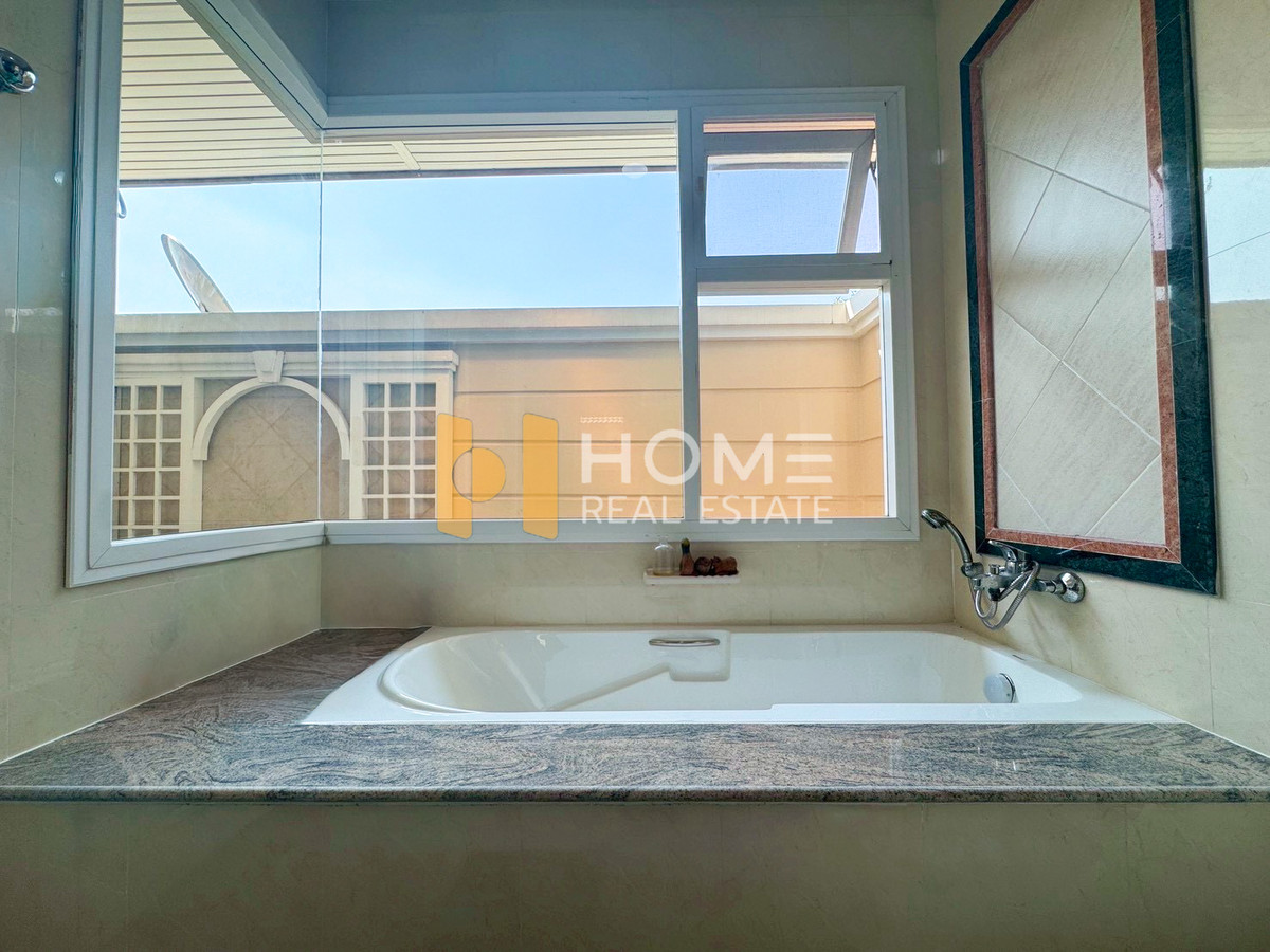 ขายบ้านพัฒนาการ ศรีนครินทร์ : บ้านนันทวัน สวนหลวง ร.9  / 4 ห้องนอน (ขาย), Nantawan Suanluang Rama 9 / 4 Bedrooms (FOR SALE) FONT049