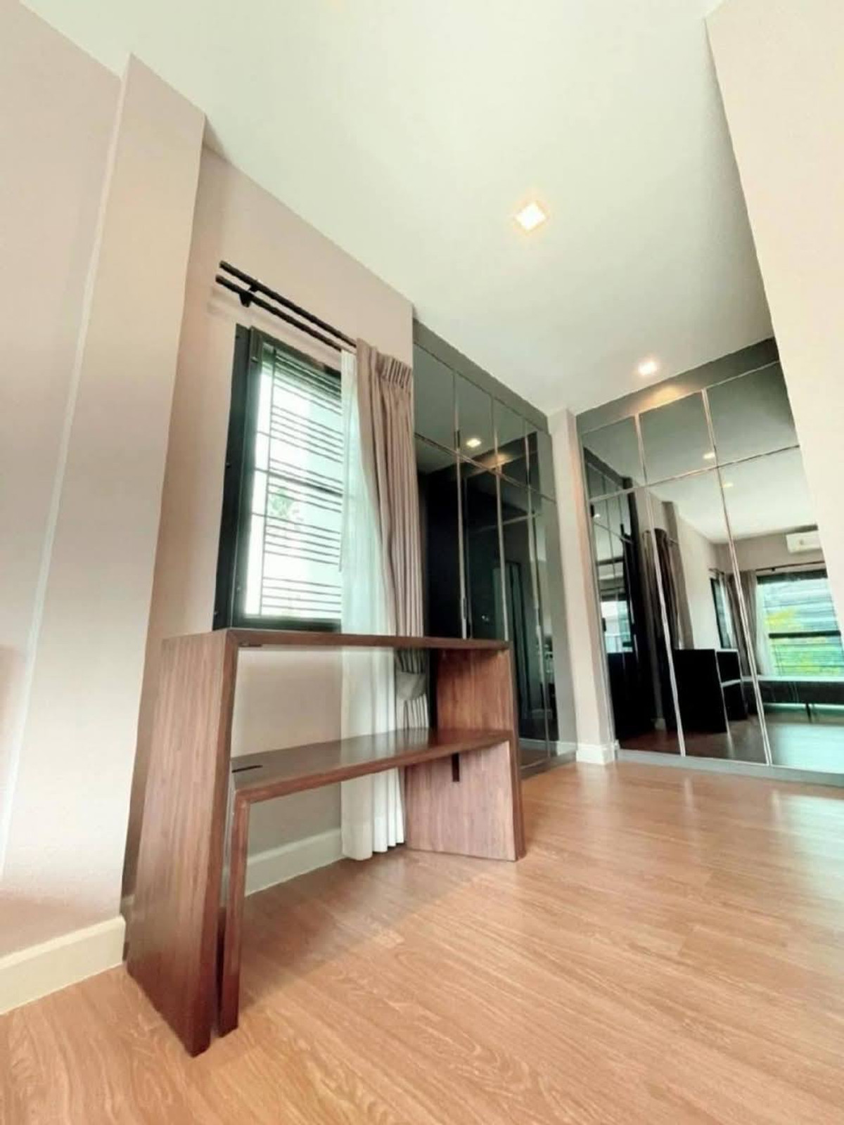 ขายบ้านนนทบุรี บางใหญ่ บางบัวทอง : เวนิว โฟลว์ พระราม 5 / 4 ห้องนอน (ขาย), Venue Flow Rama 5 / 4 Bedrooms (FOR SALE) AOM071