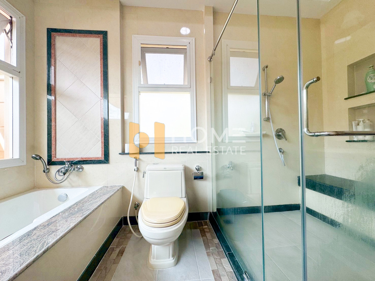 ขายบ้านพัฒนาการ ศรีนครินทร์ : บ้านนันทวัน สวนหลวง ร.9  / 4 ห้องนอน (ขาย), Nantawan Suanluang Rama 9 / 4 Bedrooms (FOR SALE) FONT049