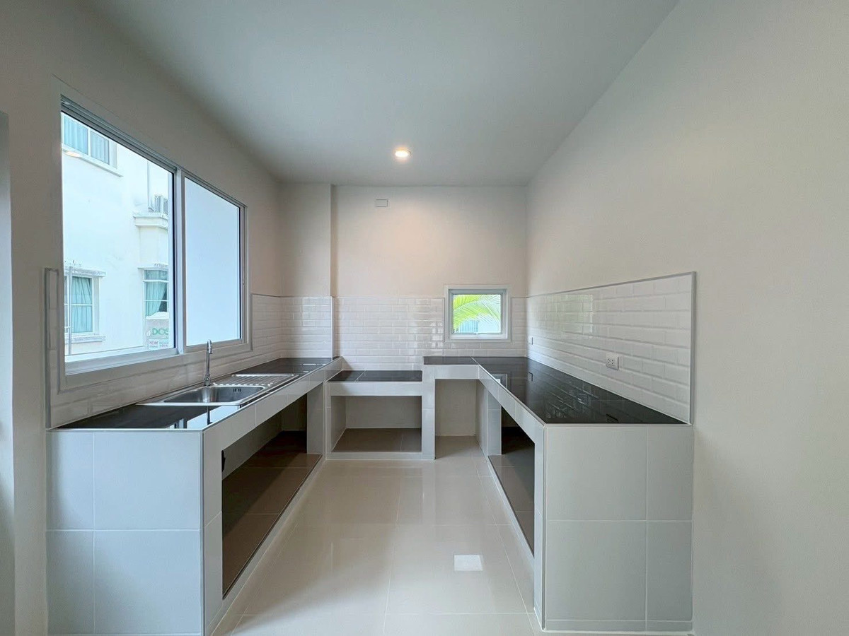 ขายบ้านพระราม 5 ราชพฤกษ์ บางกรวย : มัณฑนา ปิ่นเกล้า - พระราม 5 / 3 ห้องนอน (ขาย), Mantana Pinklao - Rama 5 / 3 Bedrooms (FOR SALE) AOM070