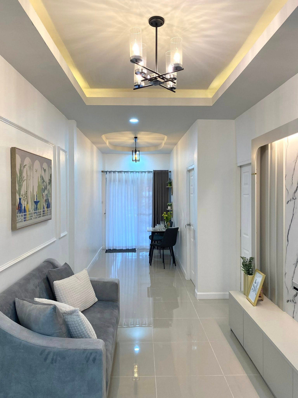 For SaleTownhomePattaya, Bangsaen, Chonburi : Rattanakorn Village 1-2 / 2 Bedrooms (FOR SALE) BEWN100