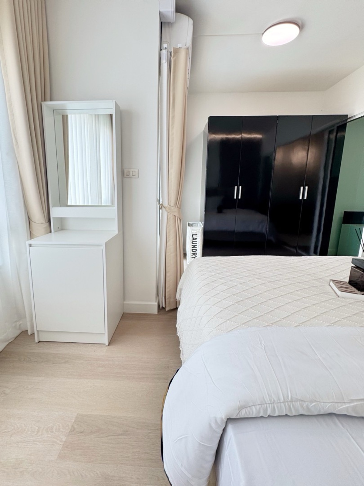 ขายคอนโดลาดกระบัง สุวรรณภูมิ : ผ่อนถูก ไอริสลาดกระบัง คอนโดใกล้สนามบิน