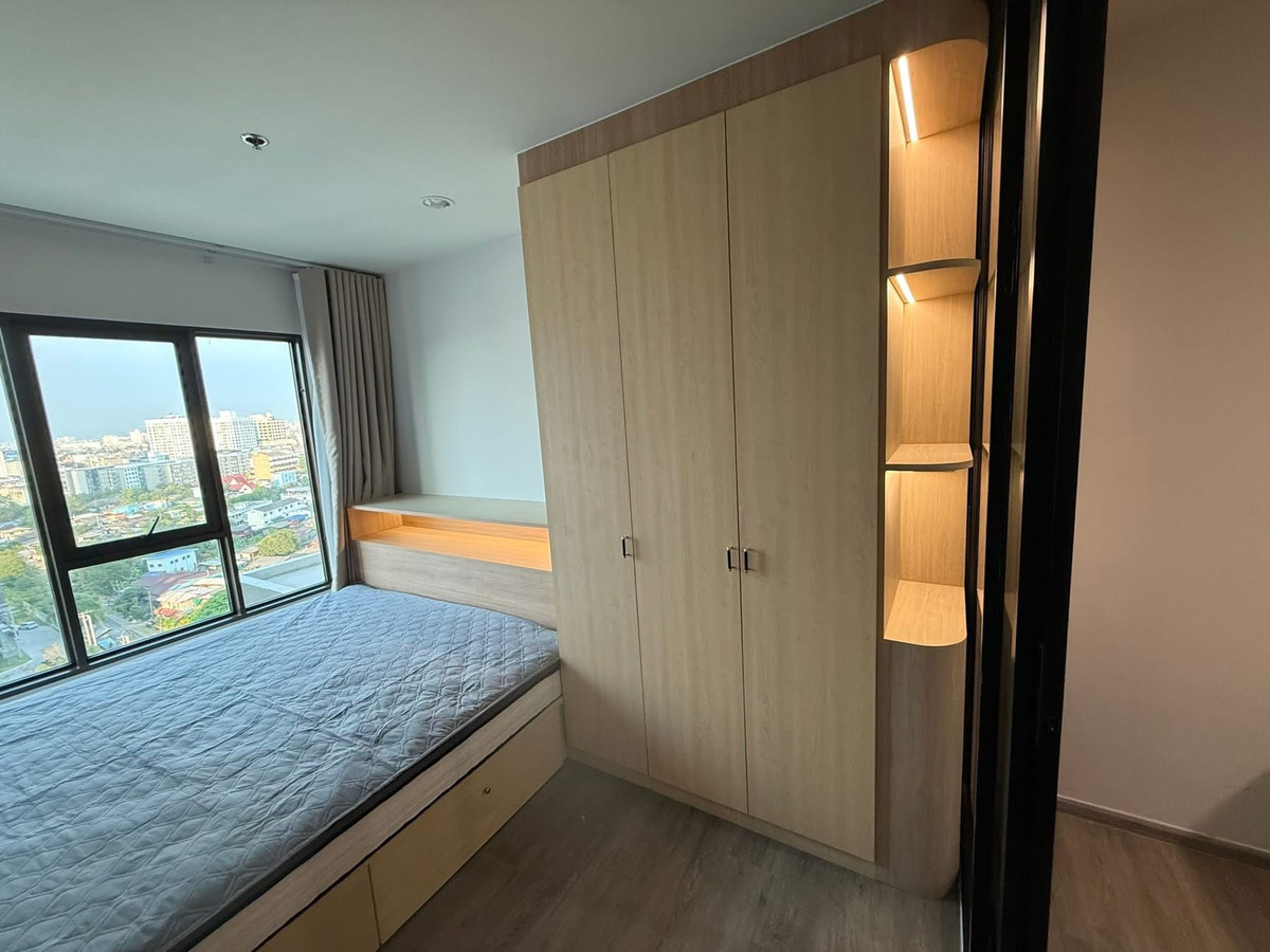 For RentCondoThaphra, Talat Phlu, Wutthakat : Price adjusted down 🔥10k only! Condo for rent near BTS Wutthakat | Regent Home Wutthakat, good location, convenient travel in and out of the city, near The Mall Tha Phra.