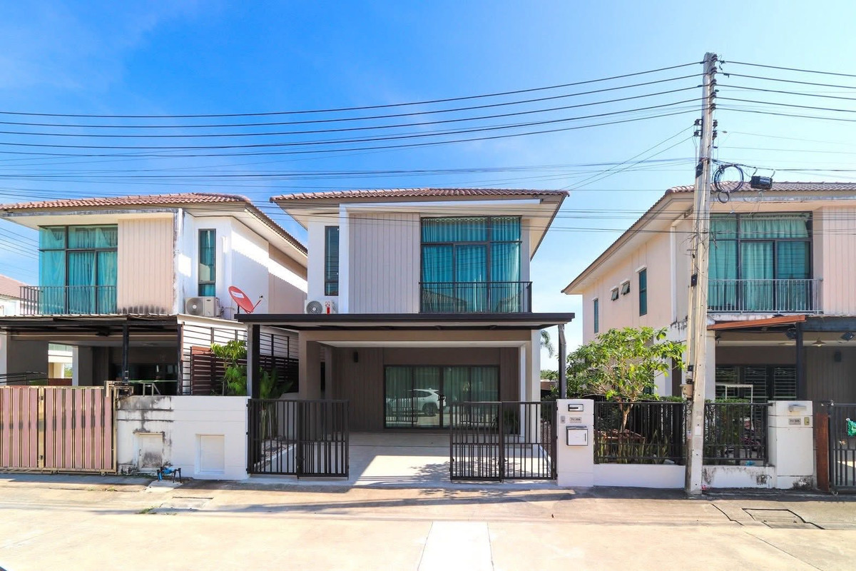 For SaleHouseSriracha Laem Chabang Ban Bueng : Pruksa Ville 71/2 Laem Chabang - Bang Lamung / 3 Bedrooms (FOR SALE) BEWN102