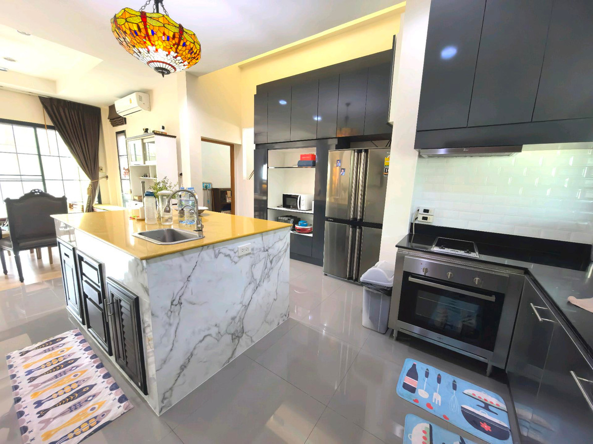 ขายบ้านบางแค เพชรเกษม : ขายบ้าน 2 ชั้น ม.เรืองอนันต์ เพชรเกษม 64 พร้อมที่ดินแปลงใหญ่  ที่ดิน 225 ตร.วา ใกล้สถานี MRTบางแค ใกล้ห้าง ตลาดสด