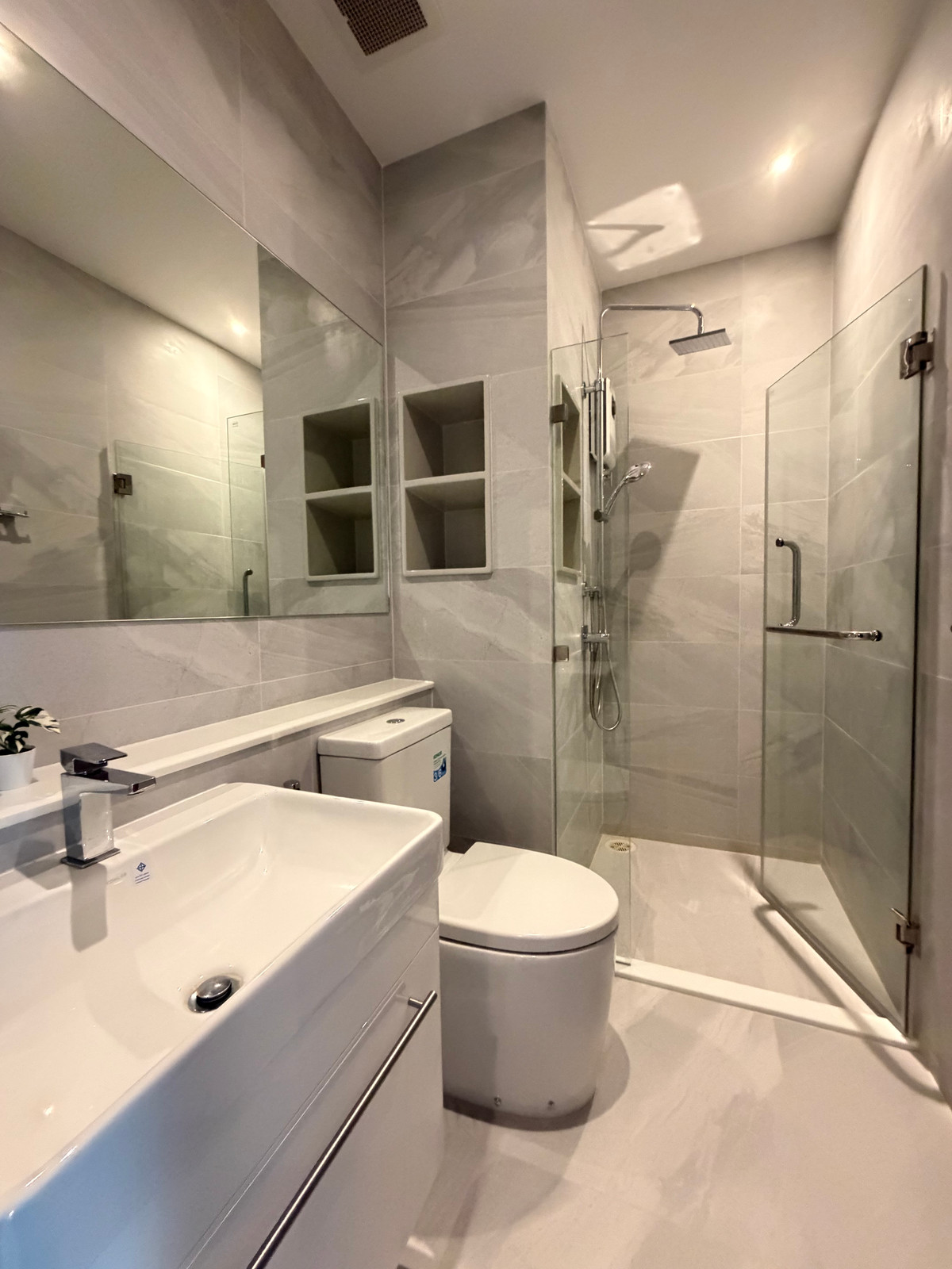 For RentCondoSukhumvit, Asoke, Thonglor : ⚜️ Brand new 1 bedroom for rent at Rhythm ekkamai estate