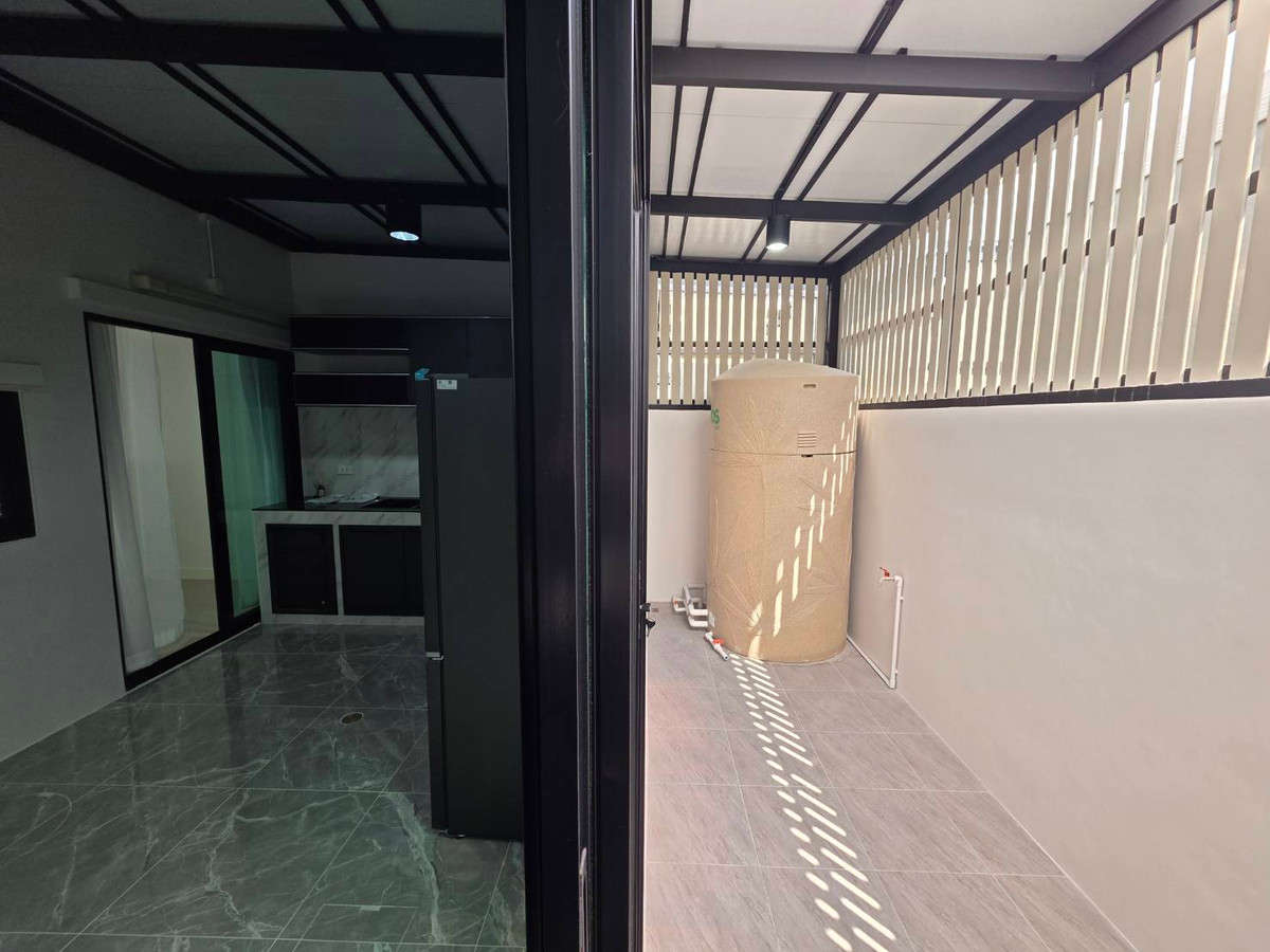 ให้เช่าทาวน์โฮมเกษตรศาสตร์ รัชโยธิน : ให้เช่าทาวน์โฮม บ้านกลางเมือง พหลฯ - รามอินทรา ใกล้ แม็คโคร เทพรักษ์ เพียง 3 นาที