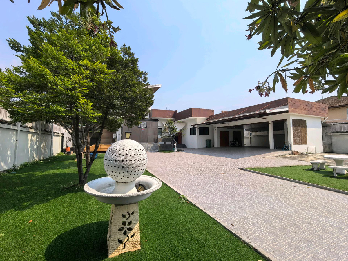 ขายบ้านบางแค เพชรเกษม : ขายบ้าน 2 ชั้น ม.เรืองอนันต์ เพชรเกษม 64 พร้อมที่ดินแปลงใหญ่  ที่ดิน 225 ตร.วา ใกล้สถานี MRTบางแค ใกล้ห้าง ตลาดสด