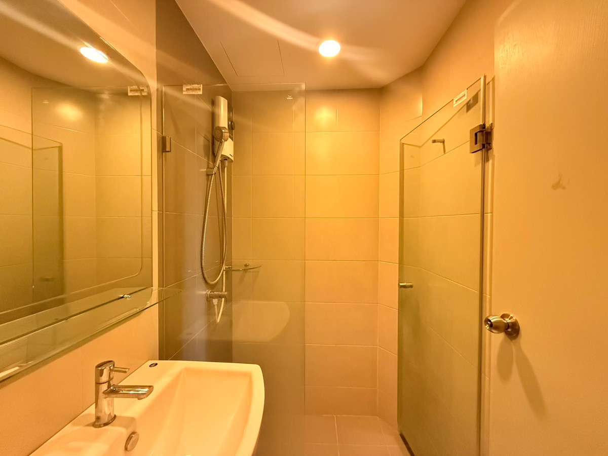 For RentCondoBangna, Bearing, Lasalle : “FOR RENT” IDEO Mobi Sukhumvit Eastgate  Ready to Move in!!