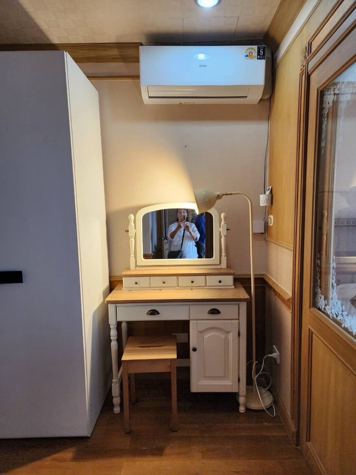 For RentCondoRatchathewi,Phayathai : Centurian Park condo
480 m  to BTS  Ari
95 sq m. 1 bedroom 2 bedroom furnished
