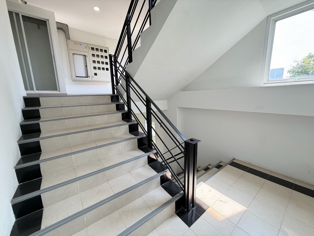 ขายกิจการโรงแรม & กิจการอพาร์ตเมนต์พัทยา บางแสน ชลบุรี สัตหีบ : ขายคอนโดมือ1 ทั้งโครงการ 133ห้อง ซอยสุขุมวิทพัทยา54 