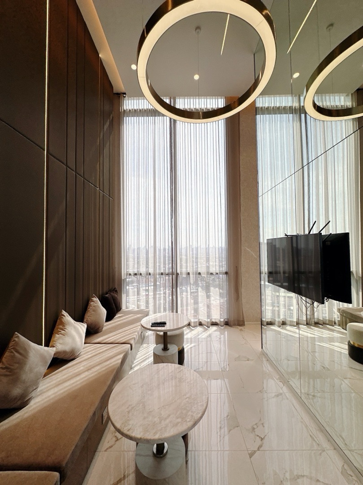 ขายคอนโดรามคำแหง หัวหมาก : 𝐌𝐎𝐃𝐈𝐙 𝐑𝐇𝐘𝐌𝐄 𝐑𝐀𝐌𝐊𝐇𝐀𝐌𝐇𝐀𝐄𝐍𝐆 ห้องใหม่จากโครงการ ผ่อนสบายๆ 𝟗,𝟗𝟎𝟎/เดือน ไม่ต้องจ่ายเงินดาวน์ 𝐎 บาท ดอกเบี้ยถูกมาก 𝟐.𝟑% ฟรีทุกค่าใช่จ่าย 