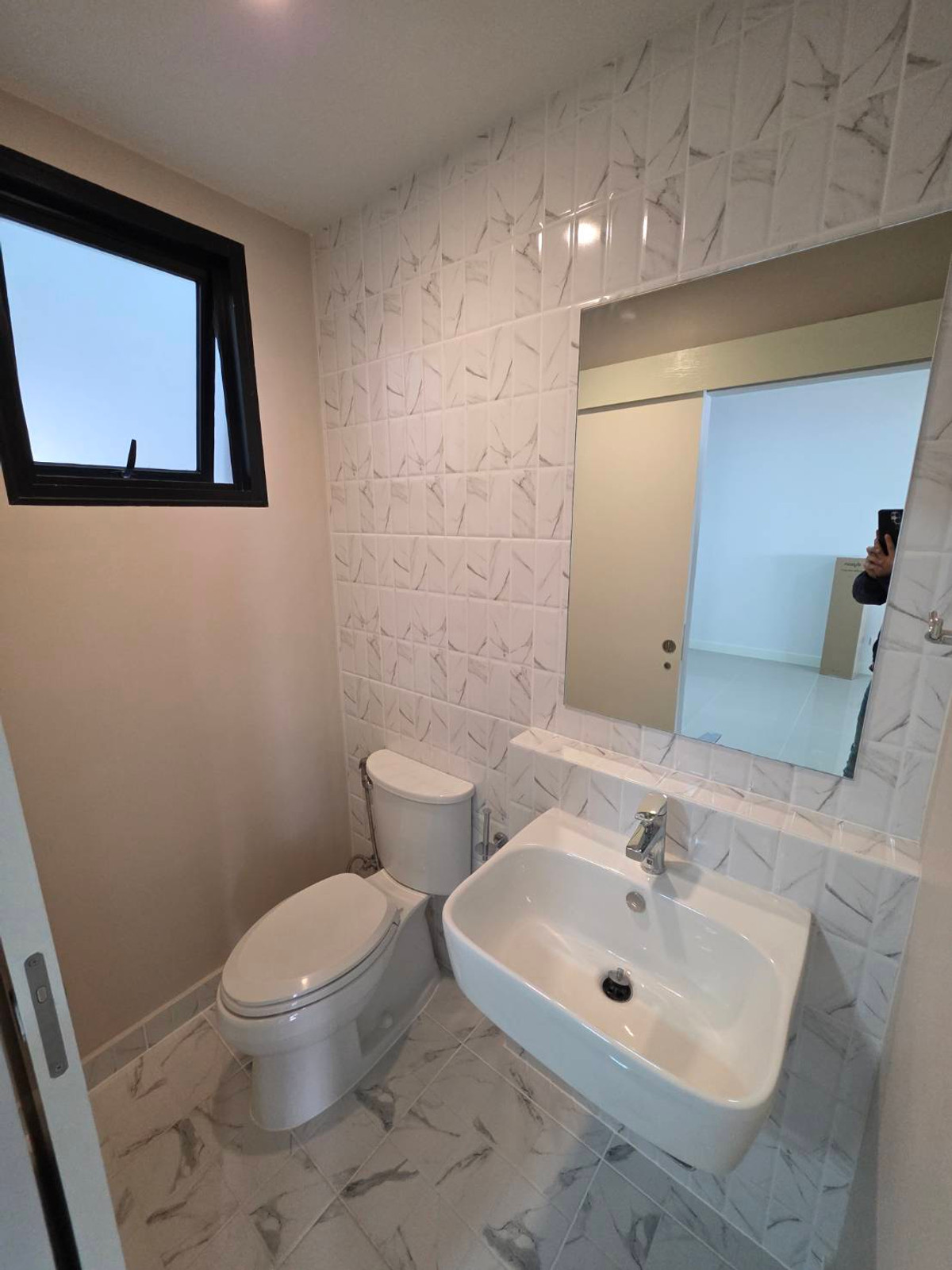 ให้เช่าทาวน์โฮมเกษตรศาสตร์ รัชโยธิน : ให้เช่าทาวน์โฮม บ้านกลางเมือง พหลฯ - รามอินทรา ใกล้ แม็คโคร เทพรักษ์ เพียง 3 นาที