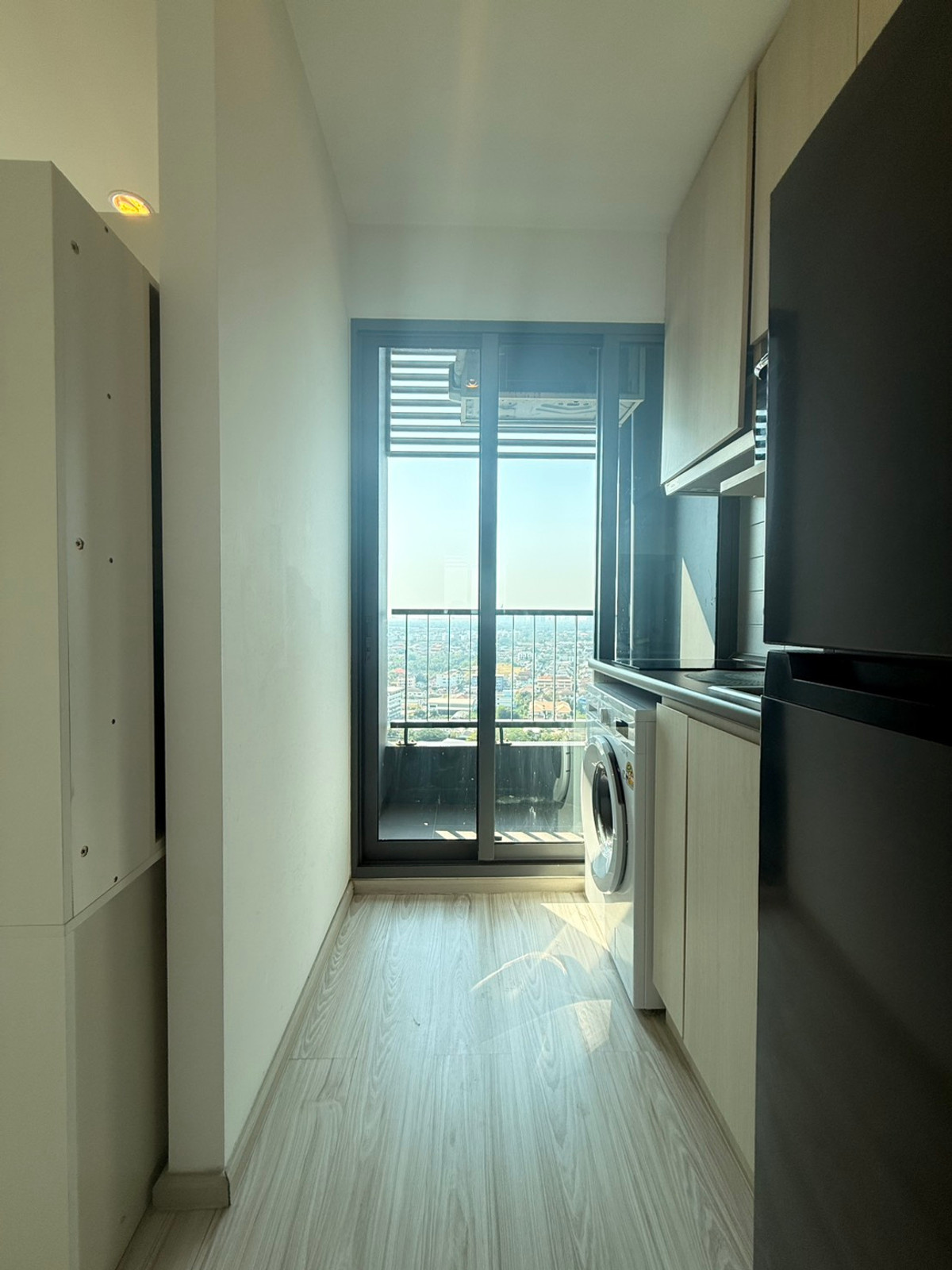 For RentCondoBangna, Bearing, Lasalle : “FOR RENT” IDEO Mobi Sukhumvit Eastgate  Ready to Move in!!