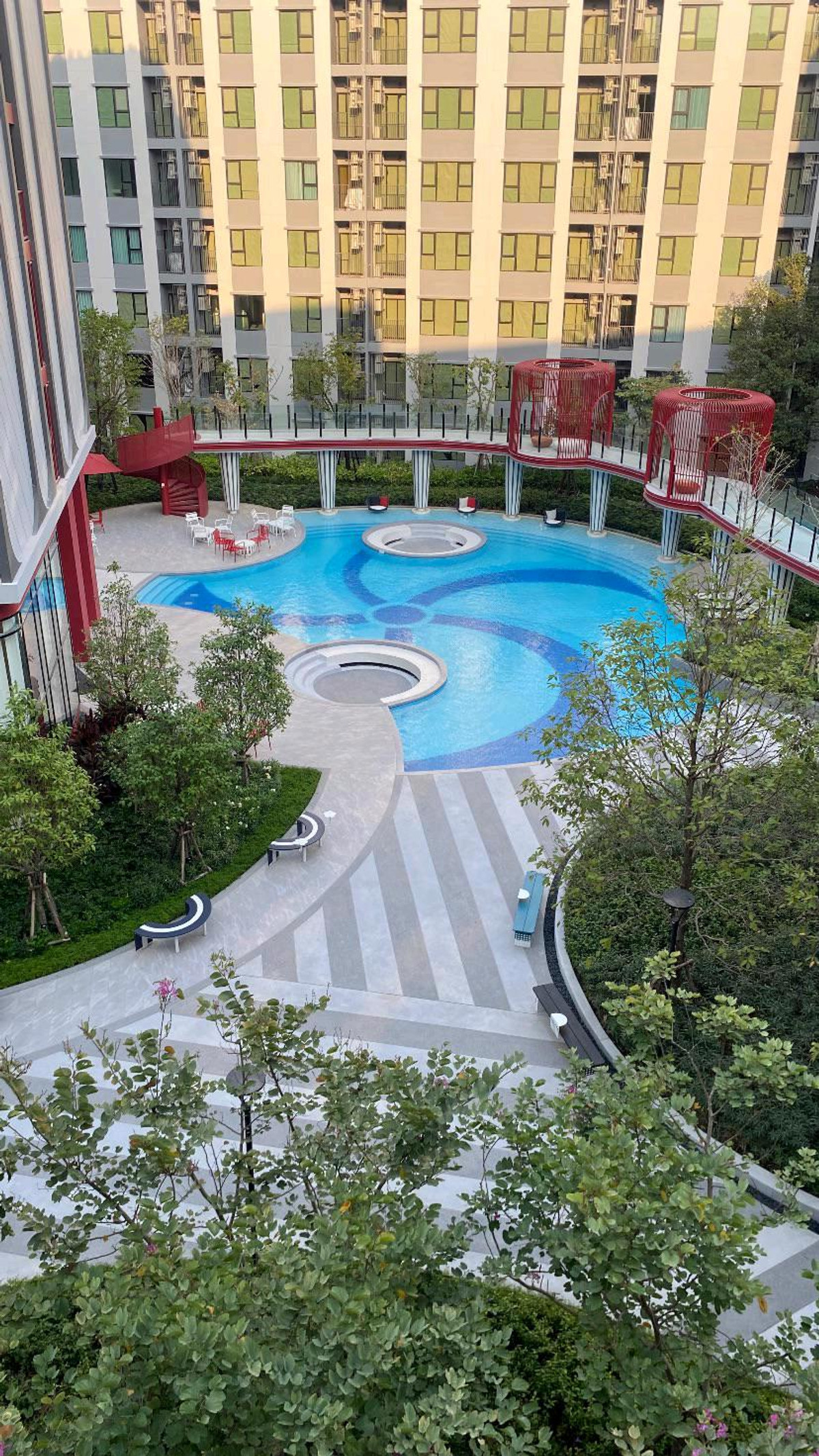 For SaleCondoPathum Thani,Rangsit, Thammasat : 📍 𝗞𝗔𝗩𝗘 𝗪𝗢𝗡𝗗𝗘𝗥𝗟𝗔𝗡𝗗 : Reserve a beautiful room location before anyone else. Reserve only 999฿ Condo allows pets 🐶🐱🐞 Easy installments only 4,900, special price 1.79 Delete🎪 Professional customer care Line:aee2702