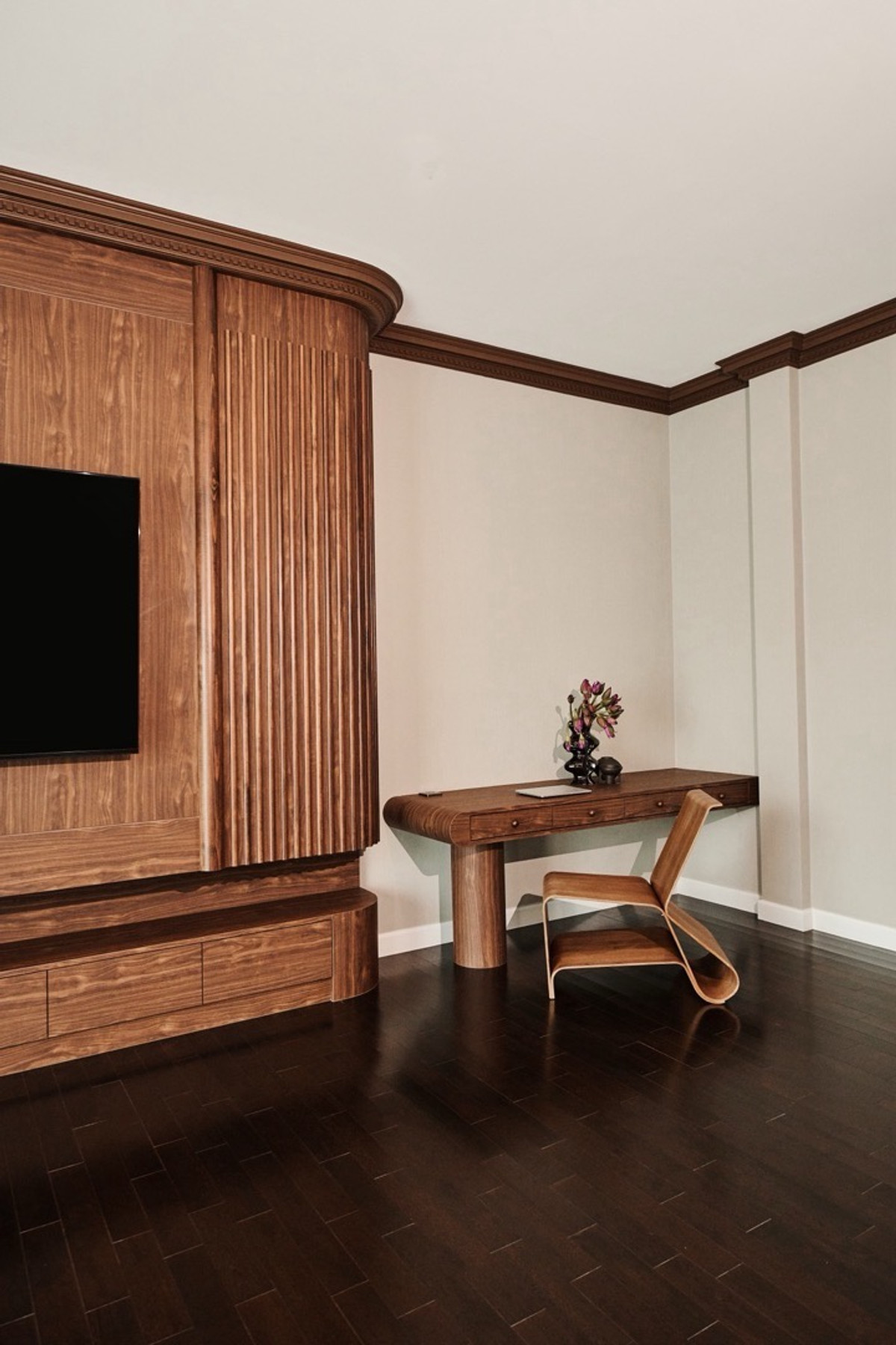 ให้เช่าบ้านลาดกระบัง สุวรรณภูมิ : #ติดทรัพย์出售 | 出租 ✨📍曼谷大道 Krungthep Kreetha - 黃金地段的豪華住宅
