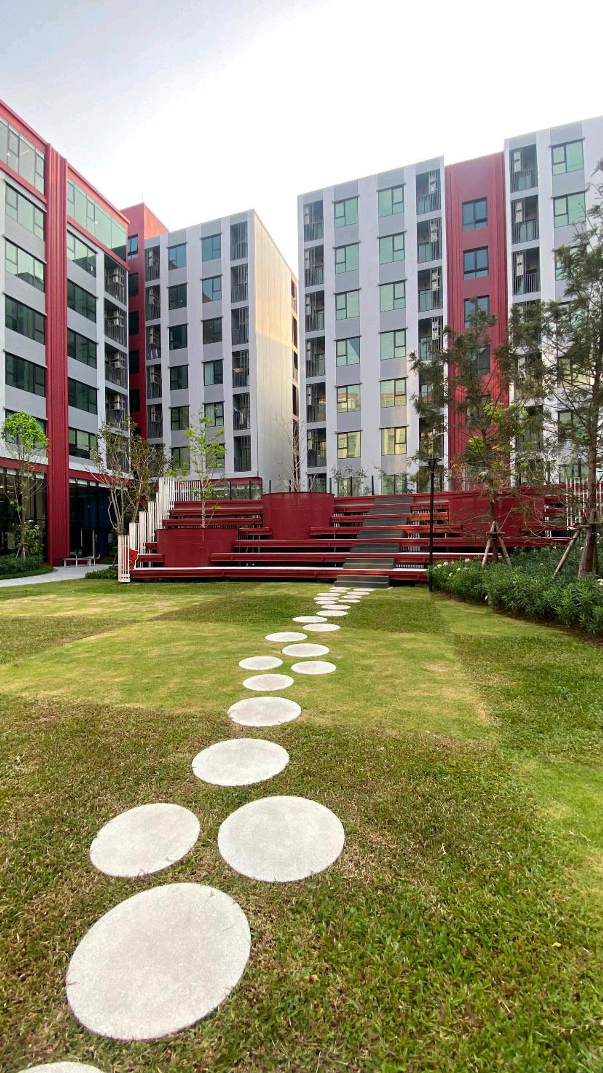 For SaleCondoPathum Thani,Rangsit, Thammasat : 📍 𝗞𝗔𝗩𝗘 𝗪𝗢𝗡𝗗𝗘𝗥𝗟𝗔𝗡𝗗: Condo allows pets🐶🐱🐞 Reserve only 999 baht, easy installments only 4,900, special price 1.79 million baht🎪 Professional customer care. Line:aee2702