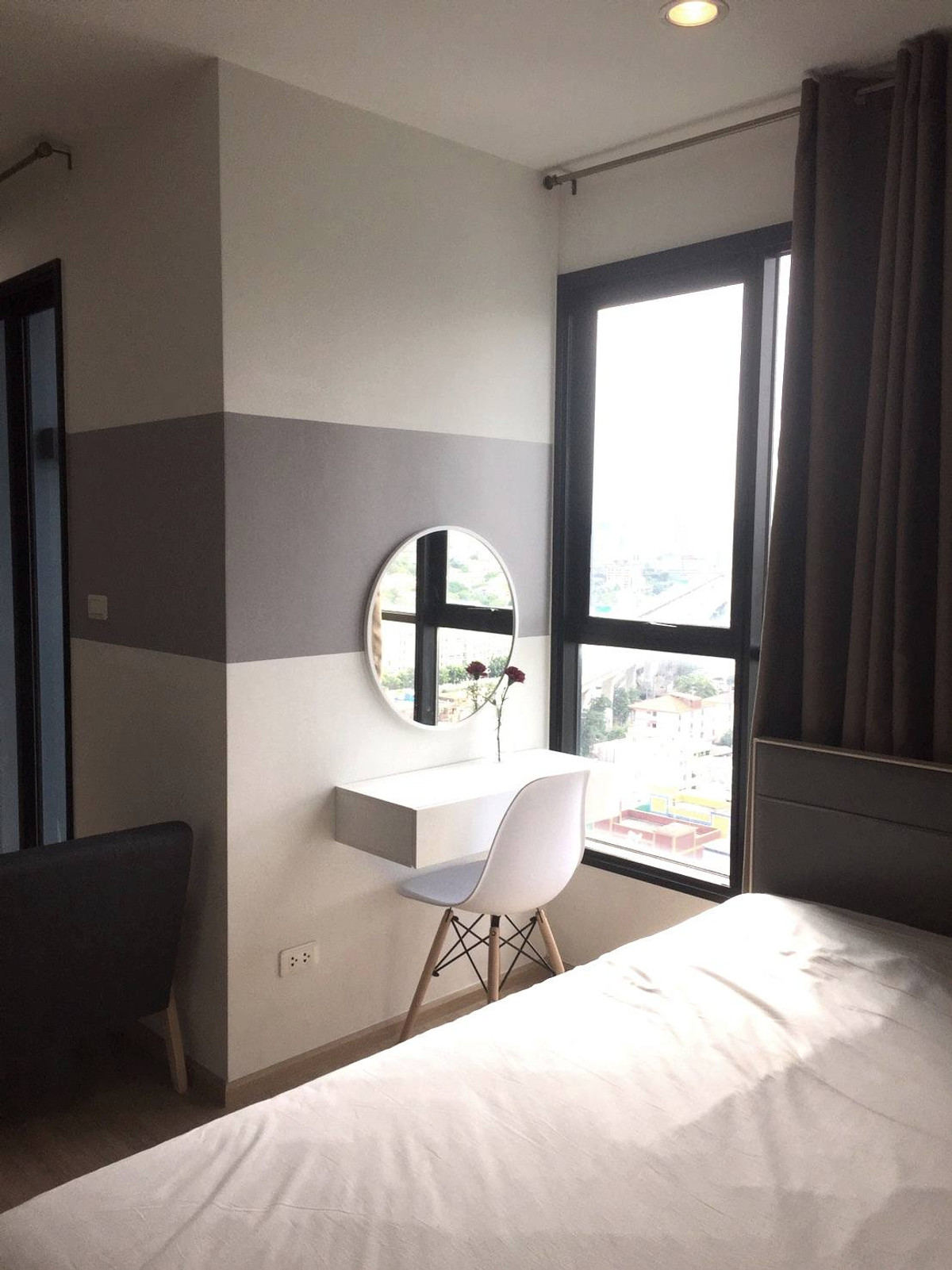 For RentCondoRama9, Petchburi, RCA : ✨ Condo for rent, pool view, very good price, Rama 9 area, The Base Rama 9 - Ramkhamhaeng, location connecting Rama 9 - Ramkhamhaeng, convenient travel.