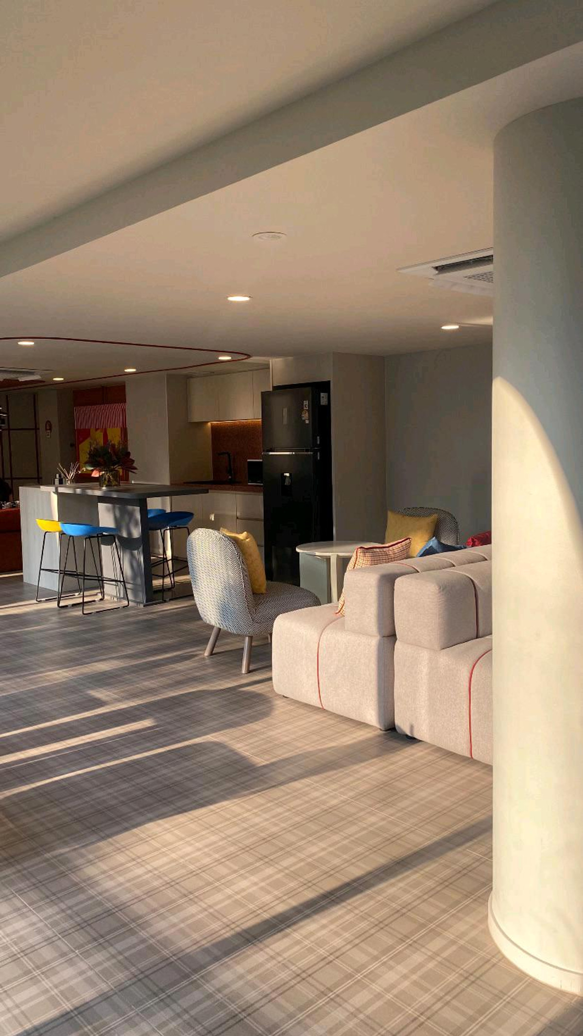 For SaleCondoPathum Thani,Rangsit, Thammasat : 📍 𝗞𝗔𝗩𝗘 𝗪𝗢𝗡𝗗𝗘𝗥𝗟𝗔𝗡𝗗 : Reserve a beautiful room location before anyone else. Reserve only 999฿ Condo allows pets 🐶🐱🐞 Easy installments only 4,900, special price 1.79 Delete🎪 Professional customer care Line:aee2702