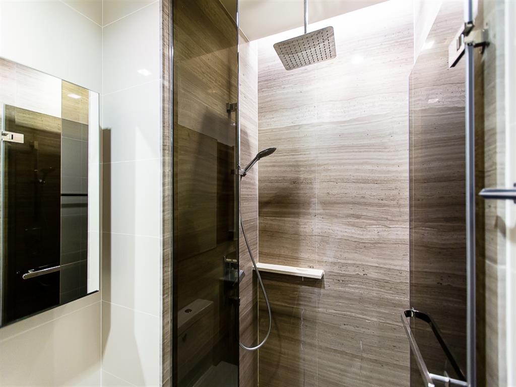 ขายคอนโดอ่อนนุช อุดมสุข : 🔥ขายด่วน+🔥เดอะ ไลน์ สุขุมวิท 71 ใกล้สถานีรถไฟฟ้า BTS พระโขนง เฟอร์นิเจอร์ครบ พร้อมเข้าอยู่