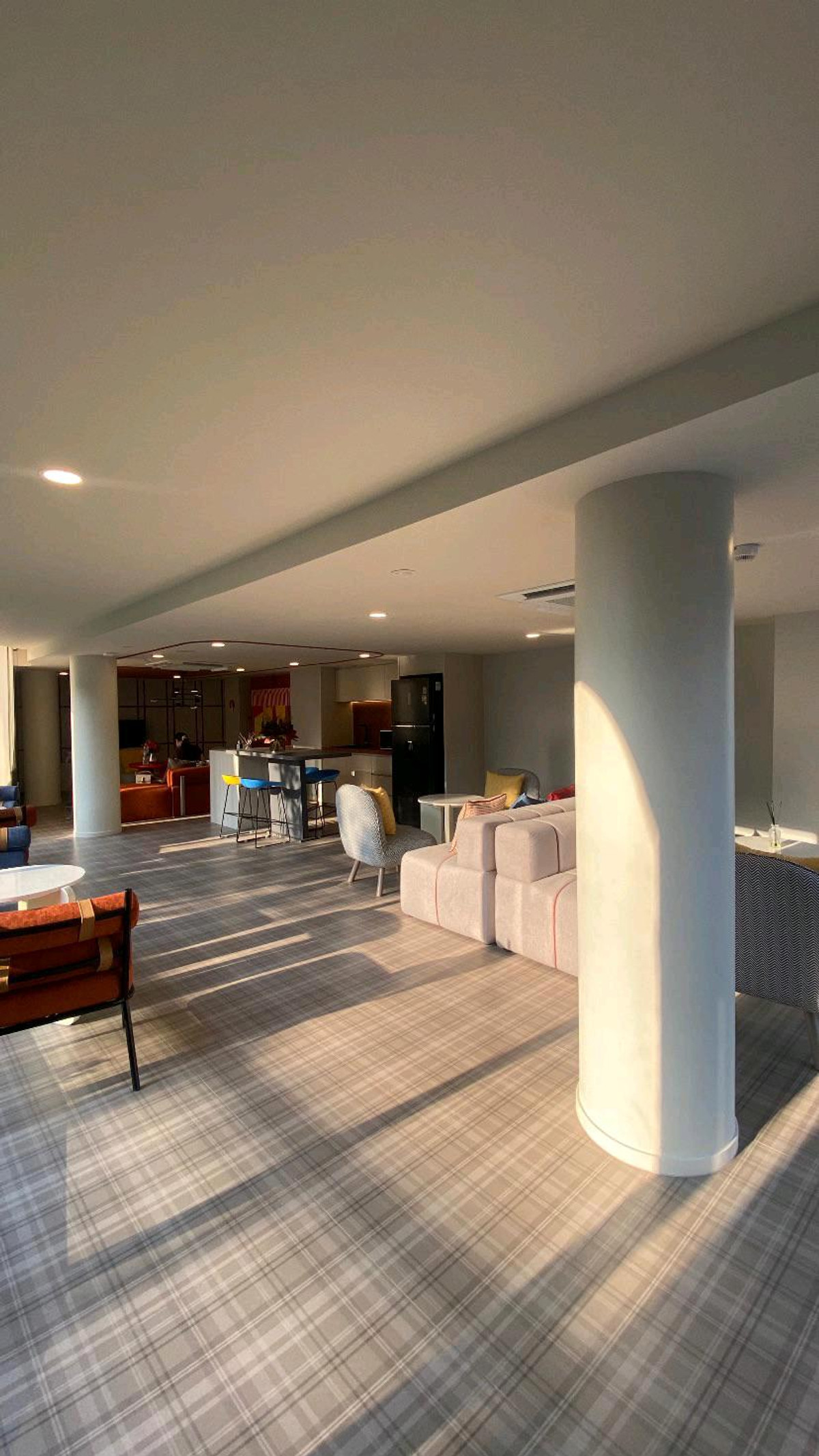 For SaleCondoPathum Thani,Rangsit, Thammasat : 📍 𝗞𝗔𝗩𝗘 𝗪𝗢𝗡𝗗𝗘𝗥𝗟𝗔𝗡𝗗: Condo allows pets🐶🐱🐞 Reserve only 999 baht, easy installments only 4,900, special price 1.79 million baht🎪 Professional customer care. Line:aee2702