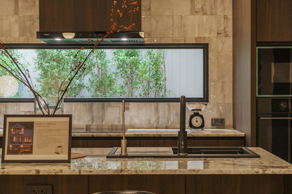 ทาวน์โฮมสุขุมวิท อโศก ทองหล่อ : ทาวน์เฮ้าส์ใหม่ ปรีดี26 เพียง 400 เมตรเดินถึงถนนสุขุมวิท 71 