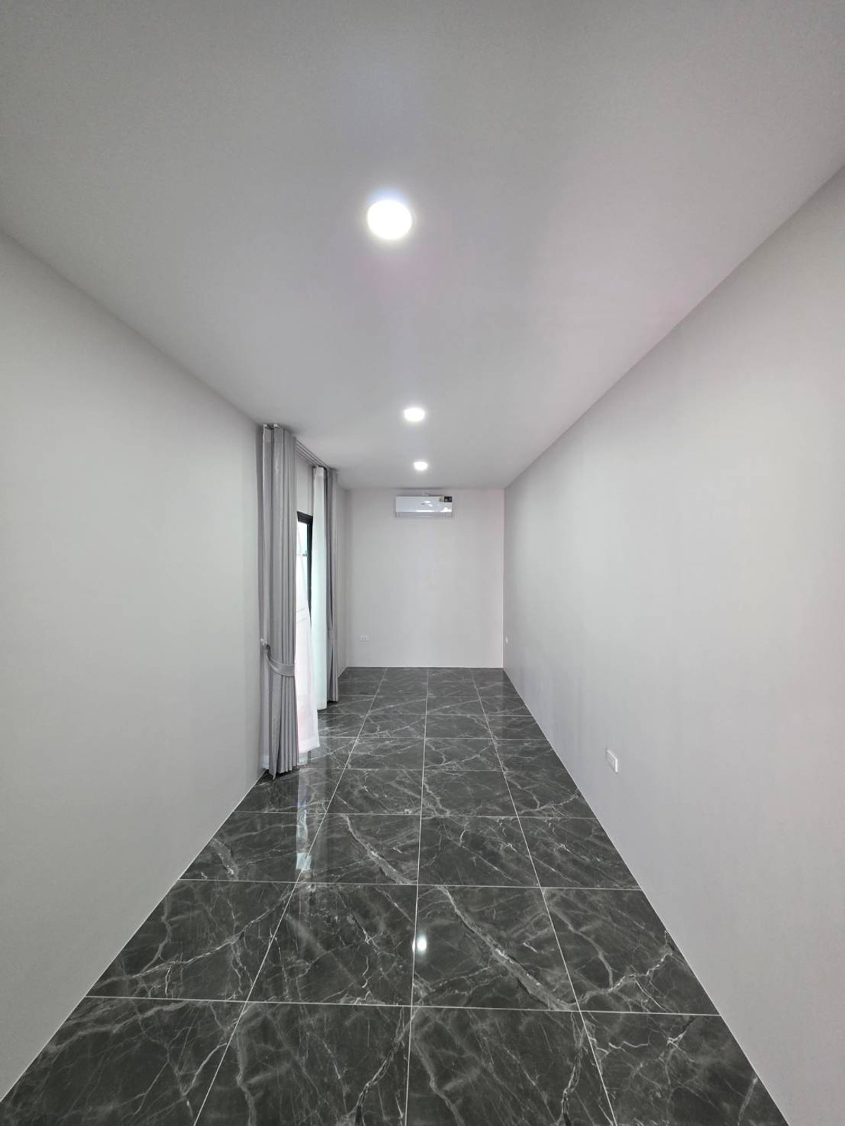 ให้เช่าทาวน์โฮมเกษตรศาสตร์ รัชโยธิน : ให้เช่าทาวน์โฮม บ้านกลางเมือง พหลฯ - รามอินทรา ใกล้ แม็คโคร เทพรักษ์ เพียง 3 นาที