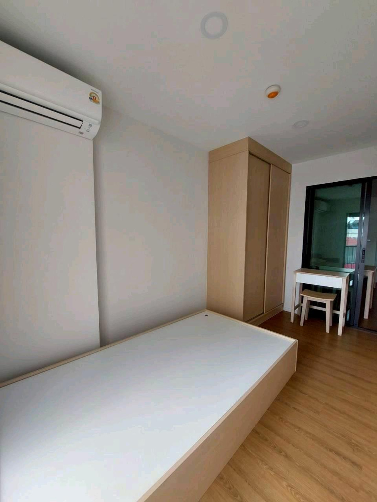 For RentCondoSamut Prakan,Samrong : 🇹🇭 [For rent] Large room, 2 bedrooms, Alive Sukhumvit 76 (near BTS Bearing-Samrong) 48 sq m.