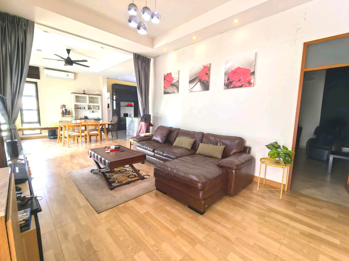 ขายบ้านบางแค เพชรเกษม : ขายบ้าน 2 ชั้น ม.เรืองอนันต์ เพชรเกษม 64 พร้อมที่ดินแปลงใหญ่  ที่ดิน 225 ตร.วา ใกล้สถานี MRTบางแค ใกล้ห้าง ตลาดสด