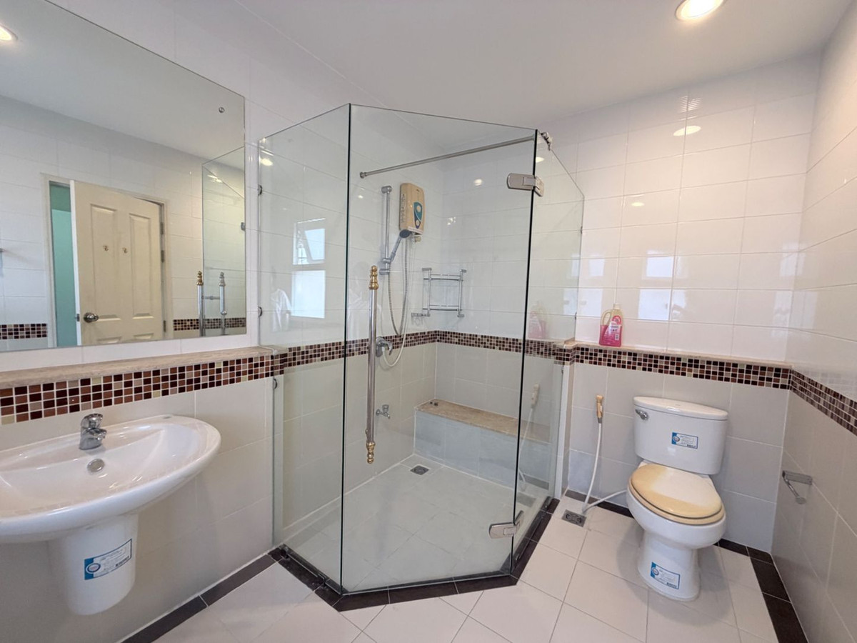 For RentTownhomeThaphra, Talat Phlu, Wutthakat : ⚡ For rent, 3-story townhome, Urban Sathorn, near MRT, size 37.60 sq m. ⚡