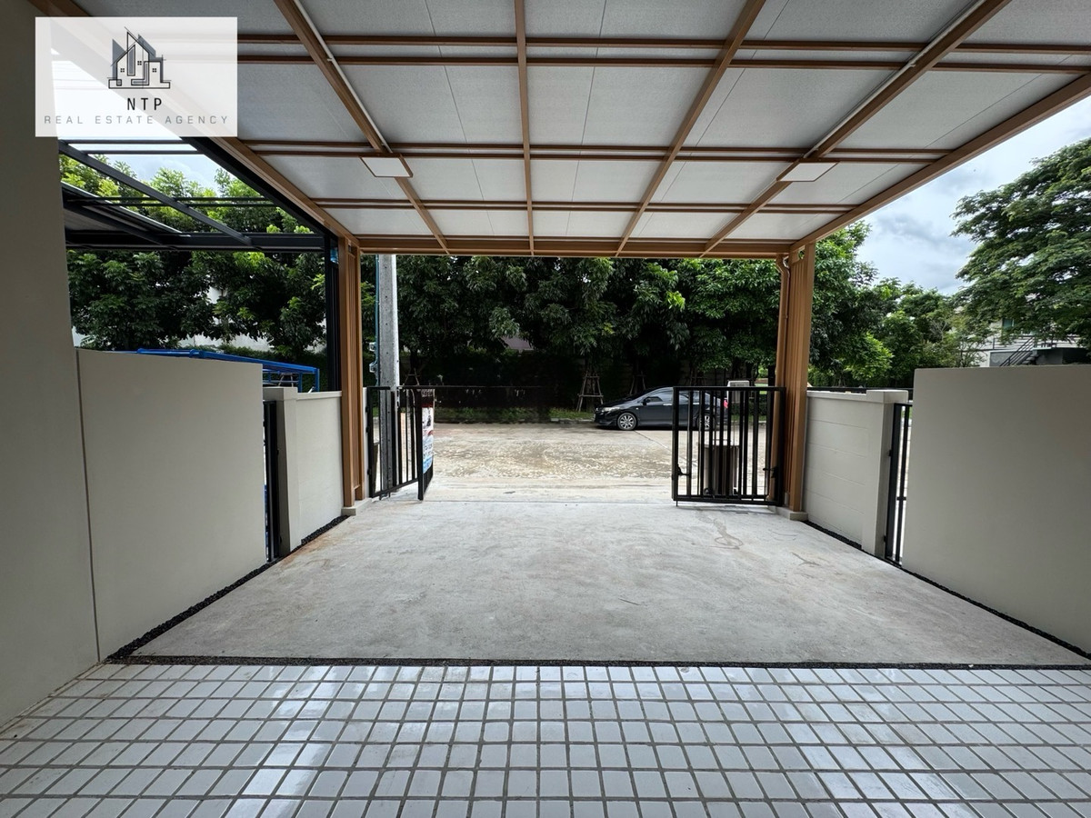 ให้เช่าทาวน์โฮมลาดกระบัง สุวรรณภูมิ : ให้เช่า| For rent Townhome 3 ชั้น 📍 𝐏𝐥𝐞𝐱 𝐎𝐧𝐧𝐮𝐭-𝐖𝐨𝐧𝐠𝐰𝐚𝐞𝐧 ใกล้เมกาบางนา เดินทางไปสุวรรณภูมิเพียง 10 นาที หน้าหมู่บ้านมี Community Mall 🏡🌲 
