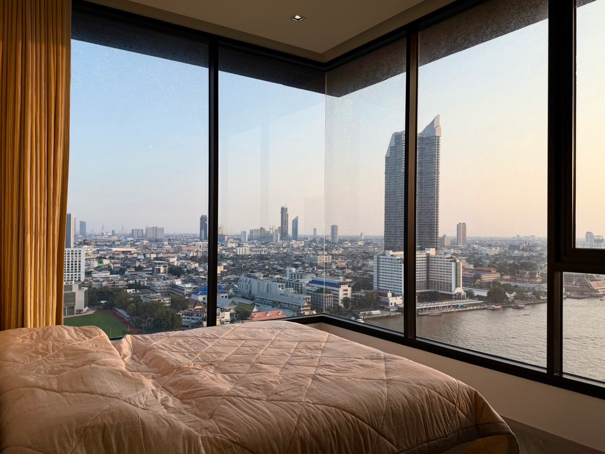 คอนโดสาทร นราธิวาส : 🔥For Sale and Rent📍Chapter Charoennakhon–Riverside 📍3 bedrooms 152 Sq.m. 156,000/Month,Sell : 46,000,000 Call/Line : 0954597992