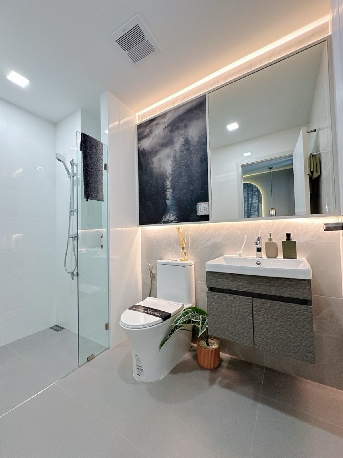 ขายคอนโดรามคำแหง หัวหมาก : 𝐌𝐎𝐃𝐈𝐙 𝐑𝐀𝐌𝐊𝐇𝐀𝐌𝐇𝐀𝐄𝐍𝐆 ห้องใหม่มือ 1 ผ่อนสบายๆ 𝟔,𝟗𝟗𝟎/เดือน ห้องใหญ่ 𝐅𝐫𝐞𝐞 เงินดาวน์ 𝐎 บาท 