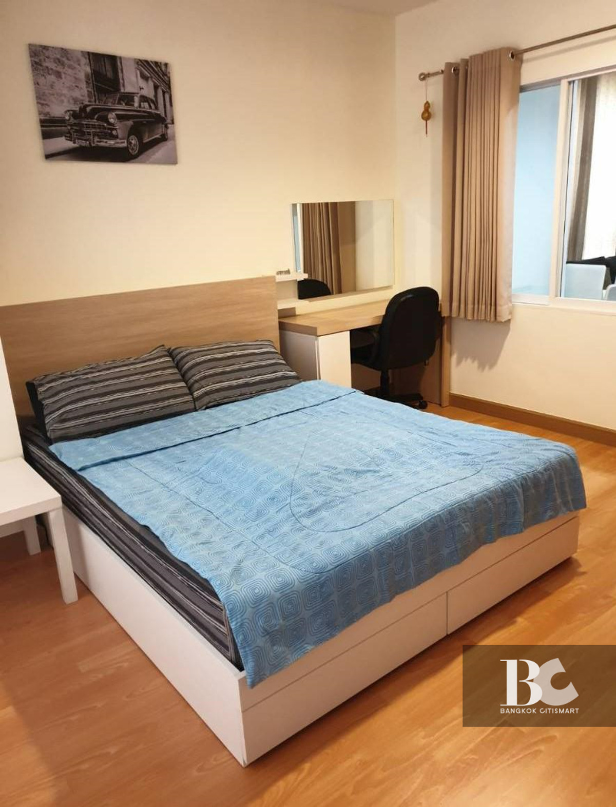 ขายคอนโดรัชดา ห้วยขวาง : Life@Ratchada-Suthisan (1 Bed 41.9 sq.m.) Price 4,280,000 thb.