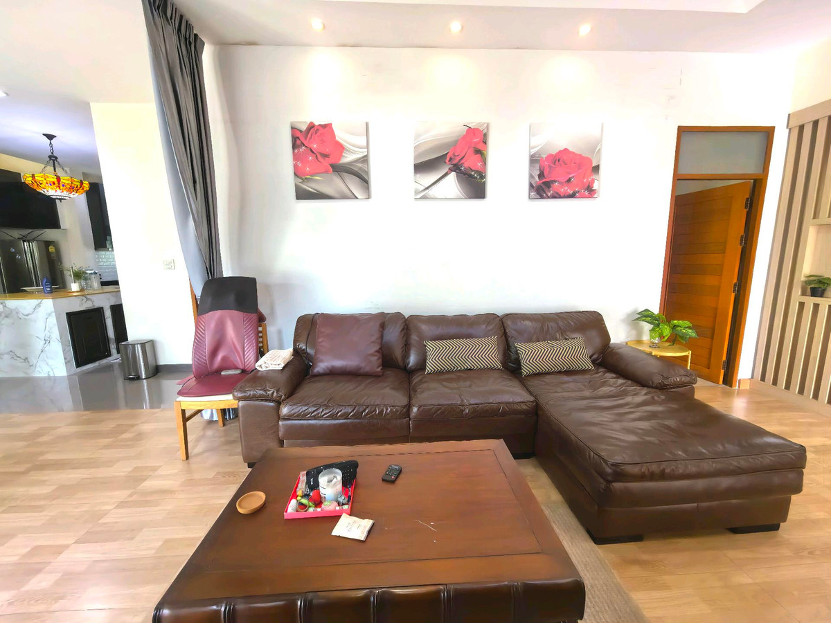 ขายบ้านบางแค เพชรเกษม : ขายบ้าน 2 ชั้น ม.เรืองอนันต์ เพชรเกษม 64 พร้อมที่ดินแปลงใหญ่  ที่ดิน 225 ตร.วา ใกล้สถานี MRTบางแค ใกล้ห้าง ตลาดสด