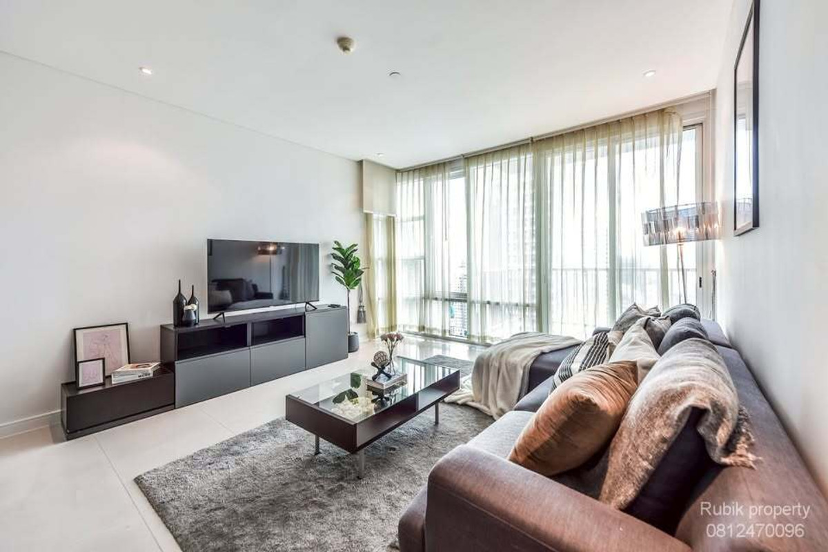 For SaleCondoSukhumvit, Asoke, Thonglor : 🏙️🐶 Fullerton Sukhumvit – Pet-Friendly Luxury Condo RB1712 Luxury condo in the heart of Sukhumvit that is very difficult to find like Pet-Friendly!