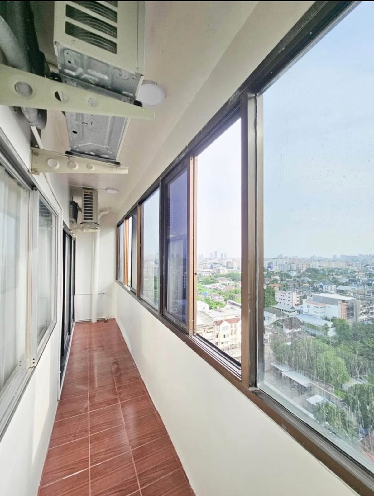 ขายคอนโดพัฒนาการ ศรีนครินทร์ : The Trio Garden / 2 Bedrooms (FOR SALE), เดอะ ทรีโอ การ์เดน / 2 ห้องนอน (ขาย) NONT078