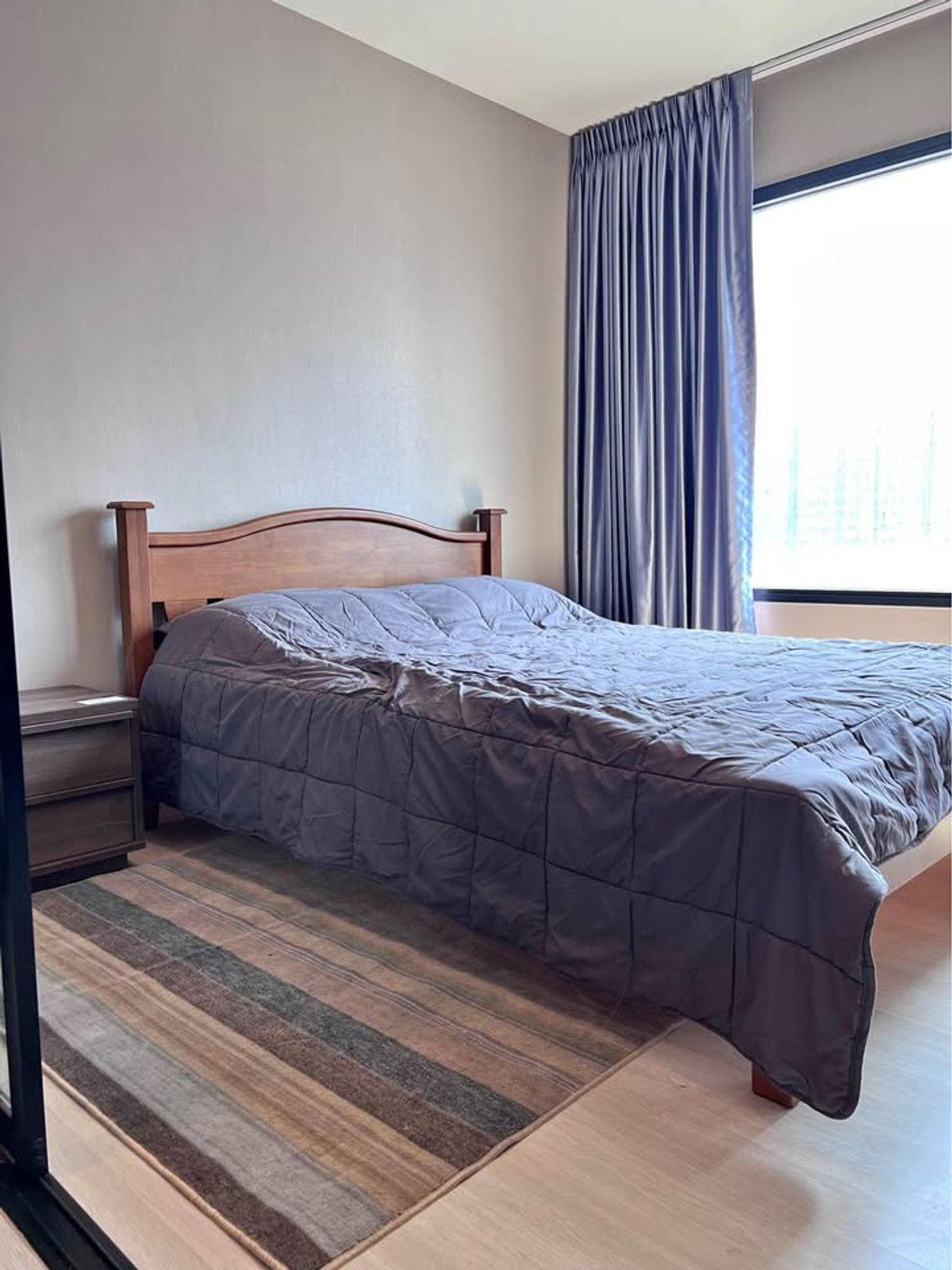 ให้เช่าคอนโดพระราม 9 เพชรบุรีตัดใหม่ RCA : ให้เช่า Life Asoke