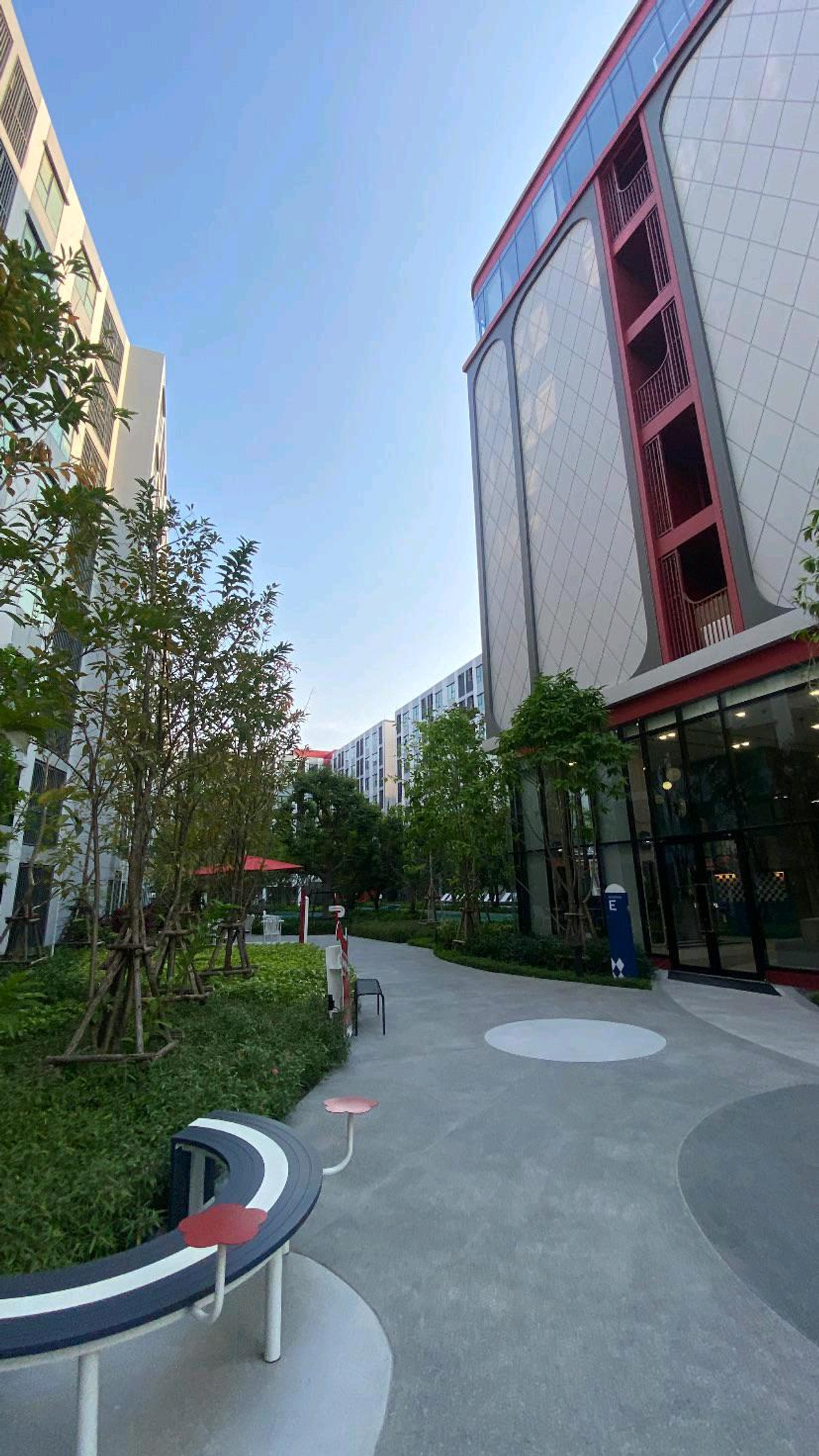 For SaleCondoPathum Thani,Rangsit, Thammasat : 📍 𝗞𝗔𝗩𝗘 𝗪𝗢𝗡𝗗𝗘𝗥𝗟𝗔𝗡𝗗: Condo allows pets🐶🐱🐞 Reserve only 999 baht, easy installments only 4,900, special price 1.79 million baht🎪 Professional customer care. Line:aee2702