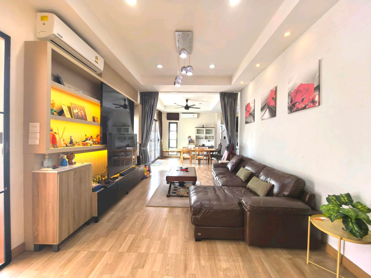 ขายบ้านบางแค เพชรเกษม : ขายบ้าน 2 ชั้น ม.เรืองอนันต์ เพชรเกษม 64 พร้อมที่ดินแปลงใหญ่  ที่ดิน 225 ตร.วา ใกล้สถานี MRTบางแค ใกล้ห้าง ตลาดสด