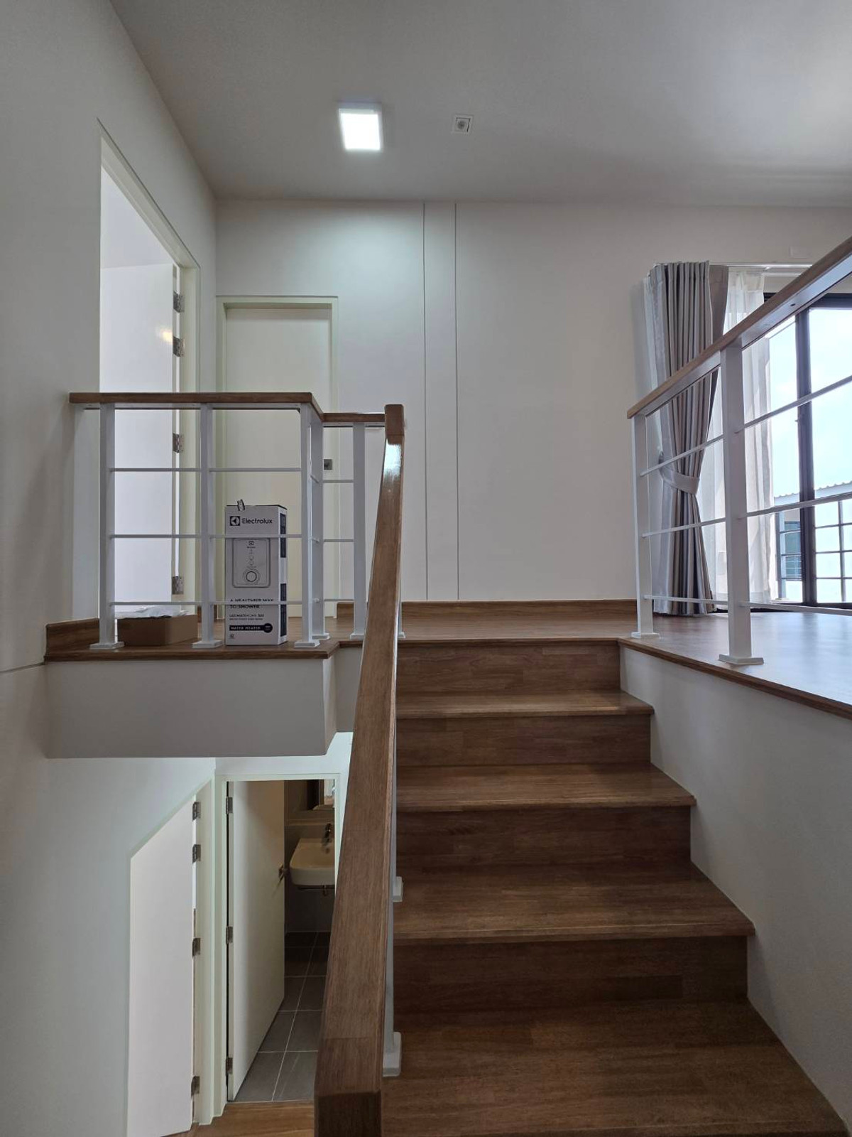 ให้เช่าทาวน์โฮมเกษตรศาสตร์ รัชโยธิน : ให้เช่าทาวน์โฮม บ้านกลางเมือง พหลฯ - รามอินทรา ใกล้ แม็คโคร เทพรักษ์ เพียง 3 นาที