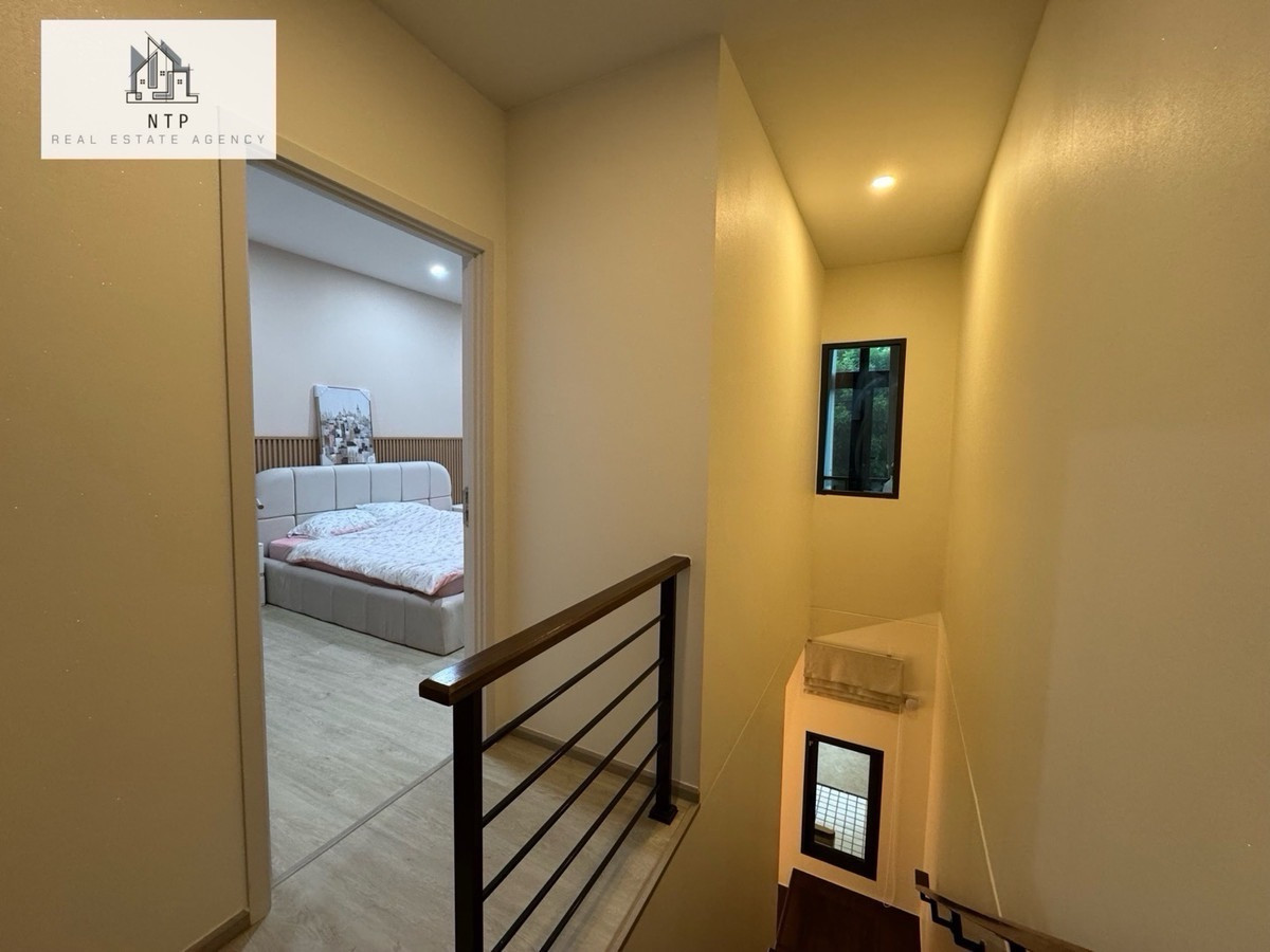 ให้เช่าทาวน์โฮมลาดกระบัง สุวรรณภูมิ : ให้เช่า| For rent Townhome 3 ชั้น 📍 𝐏𝐥𝐞𝐱 𝐎𝐧𝐧𝐮𝐭-𝐖𝐨𝐧𝐠𝐰𝐚𝐞𝐧 ใกล้เมกาบางนา เดินทางไปสุวรรณภูมิเพียง 10 นาที หน้าหมู่บ้านมี Community Mall 🏡🌲 