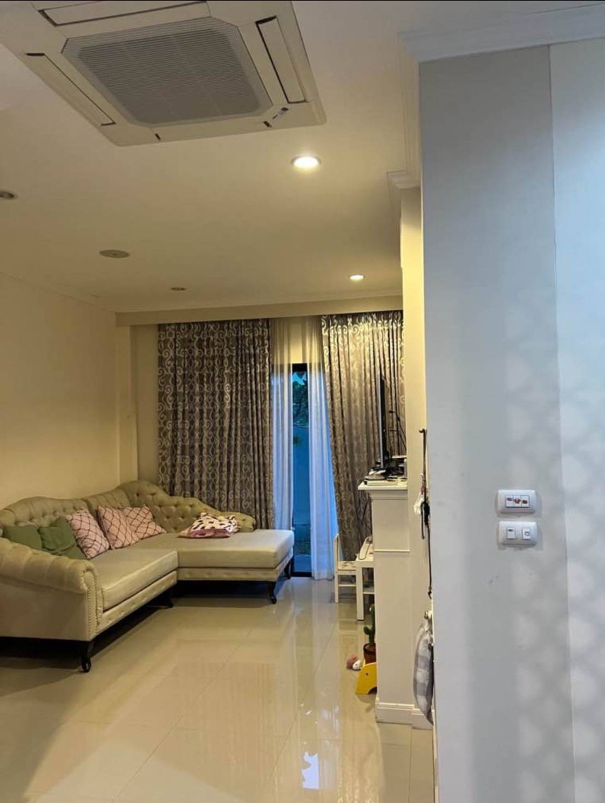 ขายบ้านบางนา แบริ่ง ลาซาล : ถูกสุดในย่านนี้!! บ้านเดี่ยว 2 ชั้น ม.วิลล่าอคาเดีย ศรีนครินทร์ ทำเลทอง ใกล้ห้าง รถไฟฟ้า  ทางด่วนฯ