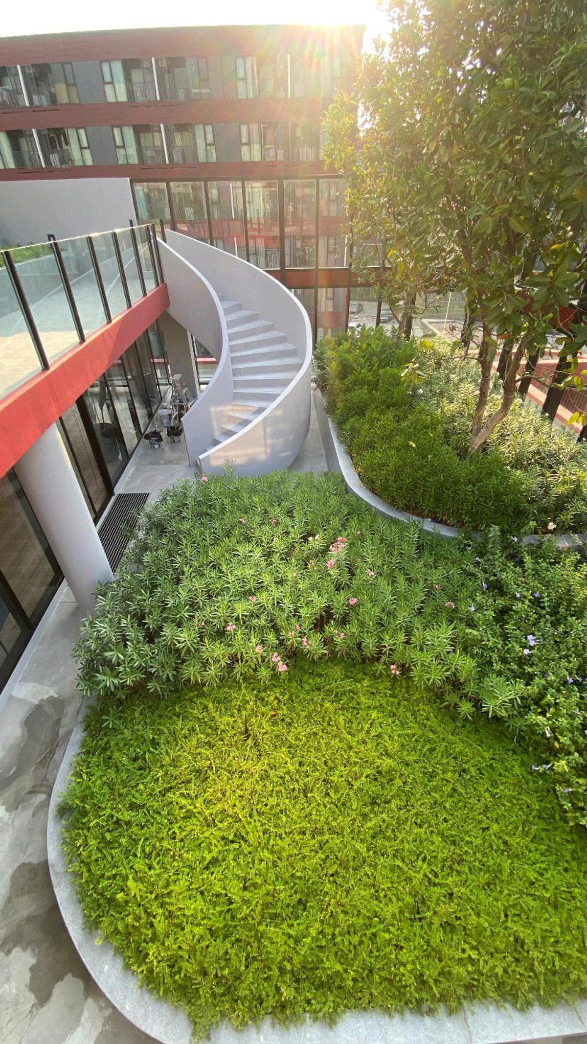 For SaleCondoPathum Thani,Rangsit, Thammasat : 📍 𝗞𝗔𝗩𝗘 𝗪𝗢𝗡𝗗𝗘𝗥𝗟𝗔𝗡𝗗: Condo allows pets🐶🐱🐞 Reserve only 999 baht, easy installments only 4,900, special price 1.79 million baht🎪 Professional customer care. Line:aee2702