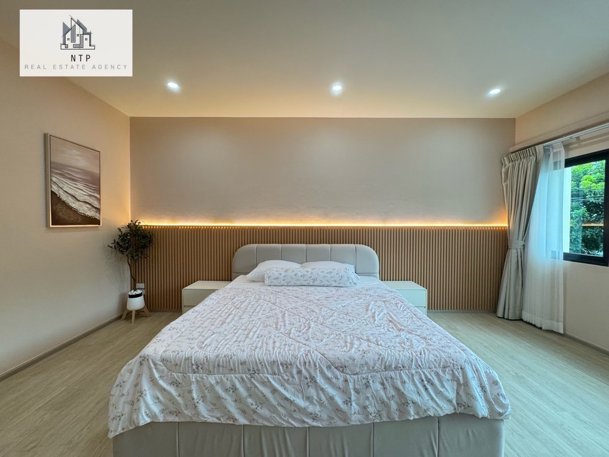 ให้เช่าทาวน์โฮมลาดกระบัง สุวรรณภูมิ : ให้เช่า| For rent Townhome 3 ชั้น 📍 𝐏𝐥𝐞𝐱 𝐎𝐧𝐧𝐮𝐭-𝐖𝐨𝐧𝐠𝐰𝐚𝐞𝐧 ใกล้เมกาบางนา เดินทางไปสุวรรณภูมิเพียง 10 นาที หน้าหมู่บ้านมี Community Mall 🏡🌲 