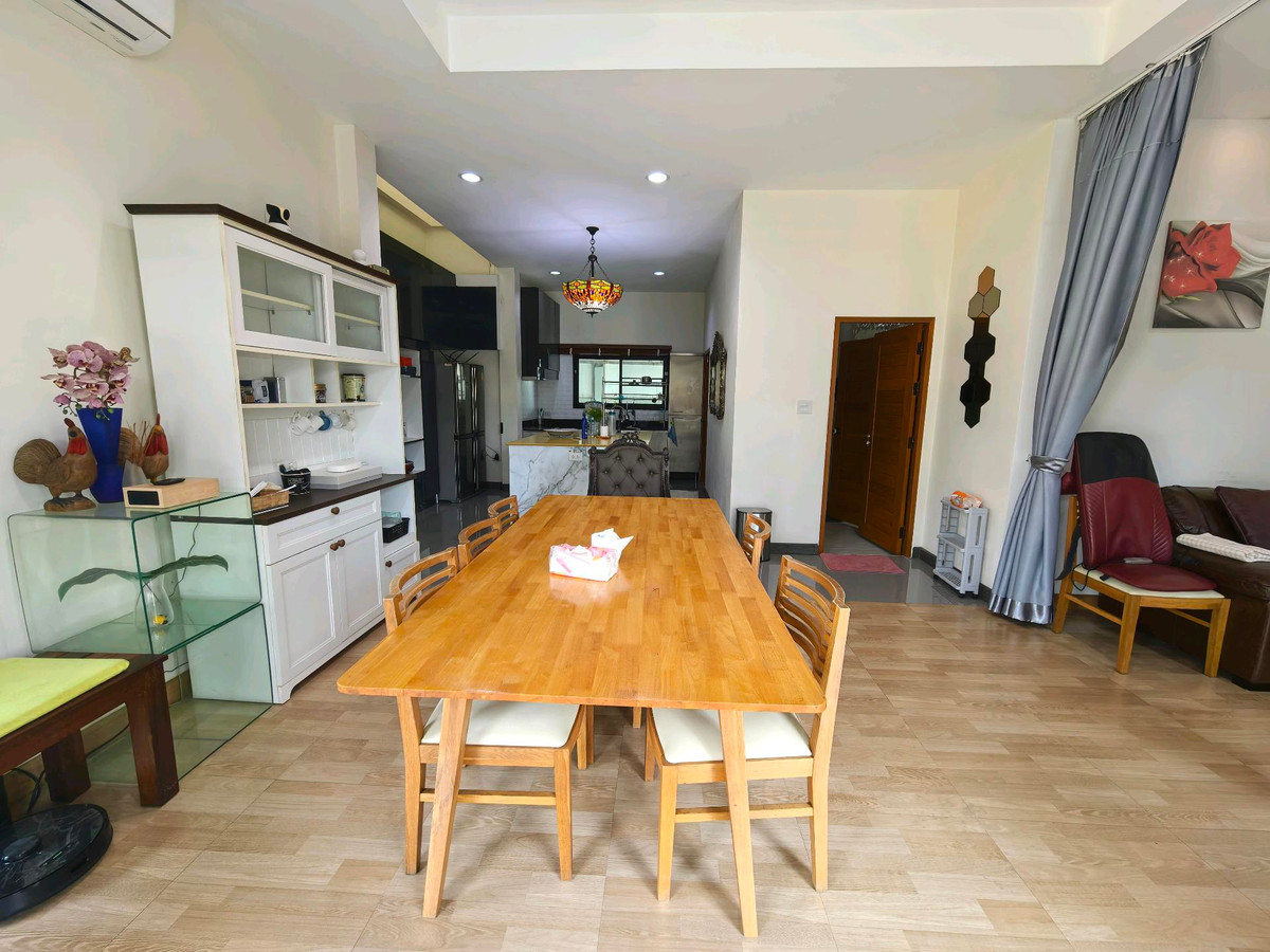 ขายบ้านบางแค เพชรเกษม : ขายบ้าน 2 ชั้น ม.เรืองอนันต์ เพชรเกษม 64 พร้อมที่ดินแปลงใหญ่  ที่ดิน 225 ตร.วา ใกล้สถานี MRTบางแค ใกล้ห้าง ตลาดสด