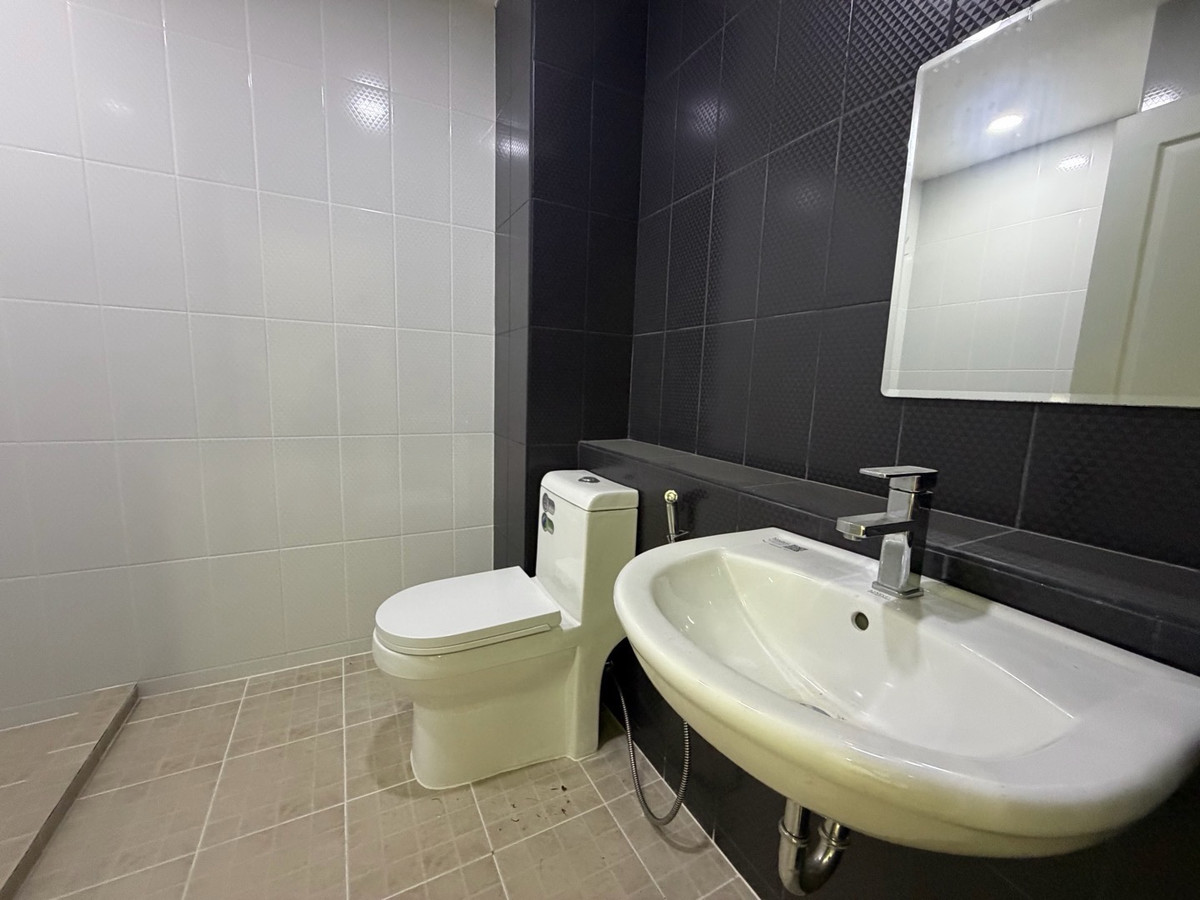 ขายกิจการโรงแรม & กิจการอพาร์ตเมนต์พัทยา บางแสน ชลบุรี สัตหีบ : ขายคอนโดมือ1 ทั้งโครงการ 133ห้อง ซอยสุขุมวิทพัทยา54 