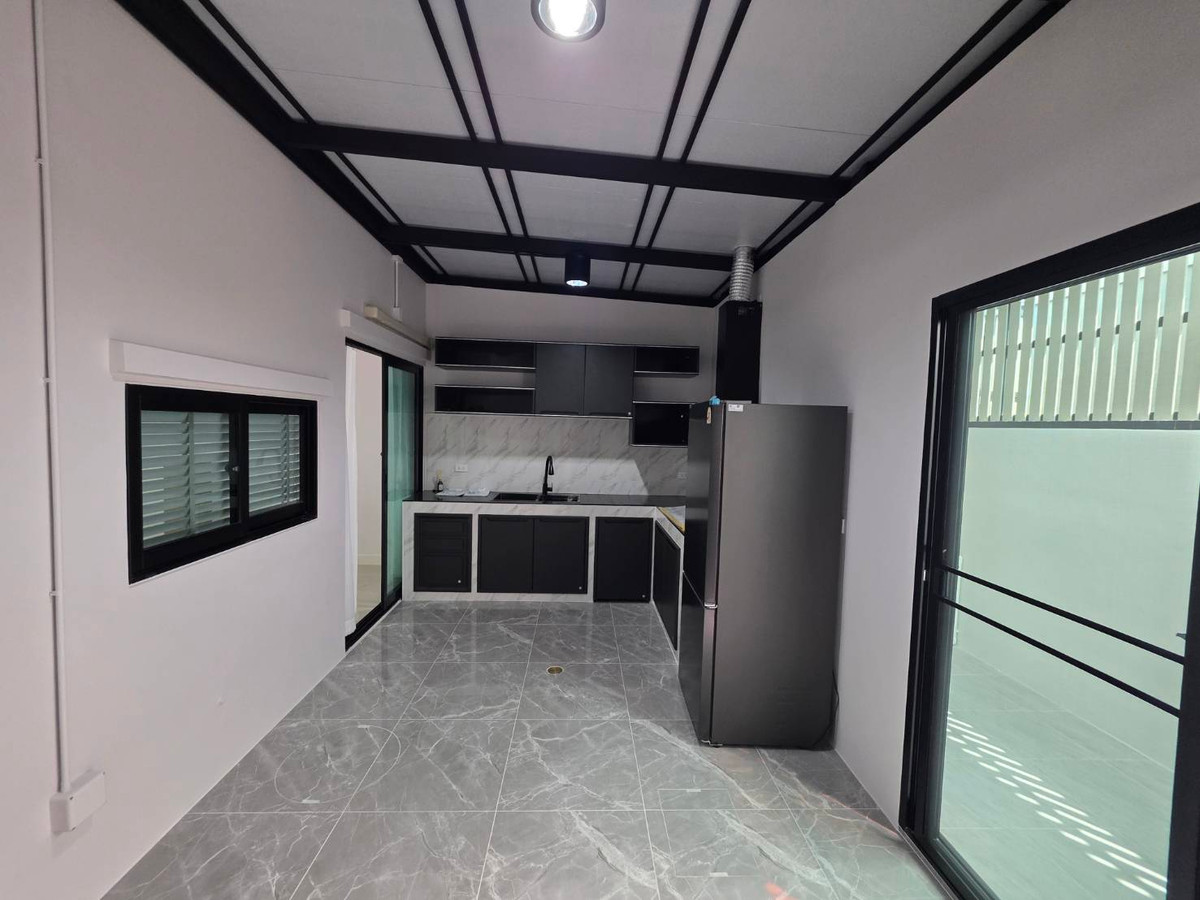 ให้เช่าทาวน์โฮมเกษตรศาสตร์ รัชโยธิน : ให้เช่าทาวน์โฮม บ้านกลางเมือง พหลฯ - รามอินทรา ใกล้ แม็คโคร เทพรักษ์ เพียง 3 นาที