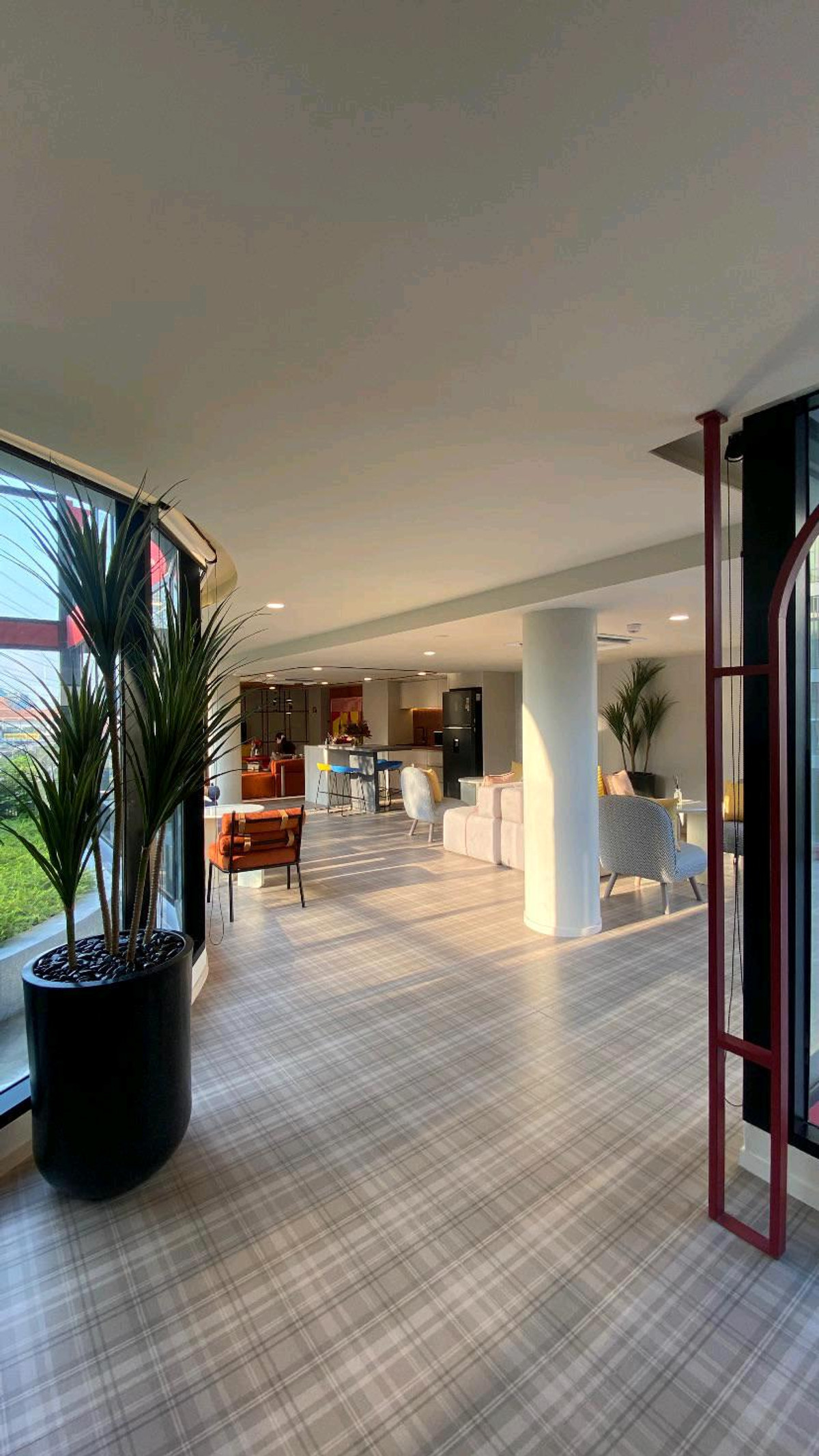 For SaleCondoPathum Thani,Rangsit, Thammasat : 📍 𝗞𝗔𝗩𝗘 𝗪𝗢𝗡𝗗𝗘𝗥𝗟𝗔𝗡𝗗 : Reserve a beautiful room location before anyone else. Reserve only 999฿ Condo allows pets 🐶🐱🐞 Easy installments only 4,900, special price 1.79 Delete🎪 Professional customer care Line:aee2702